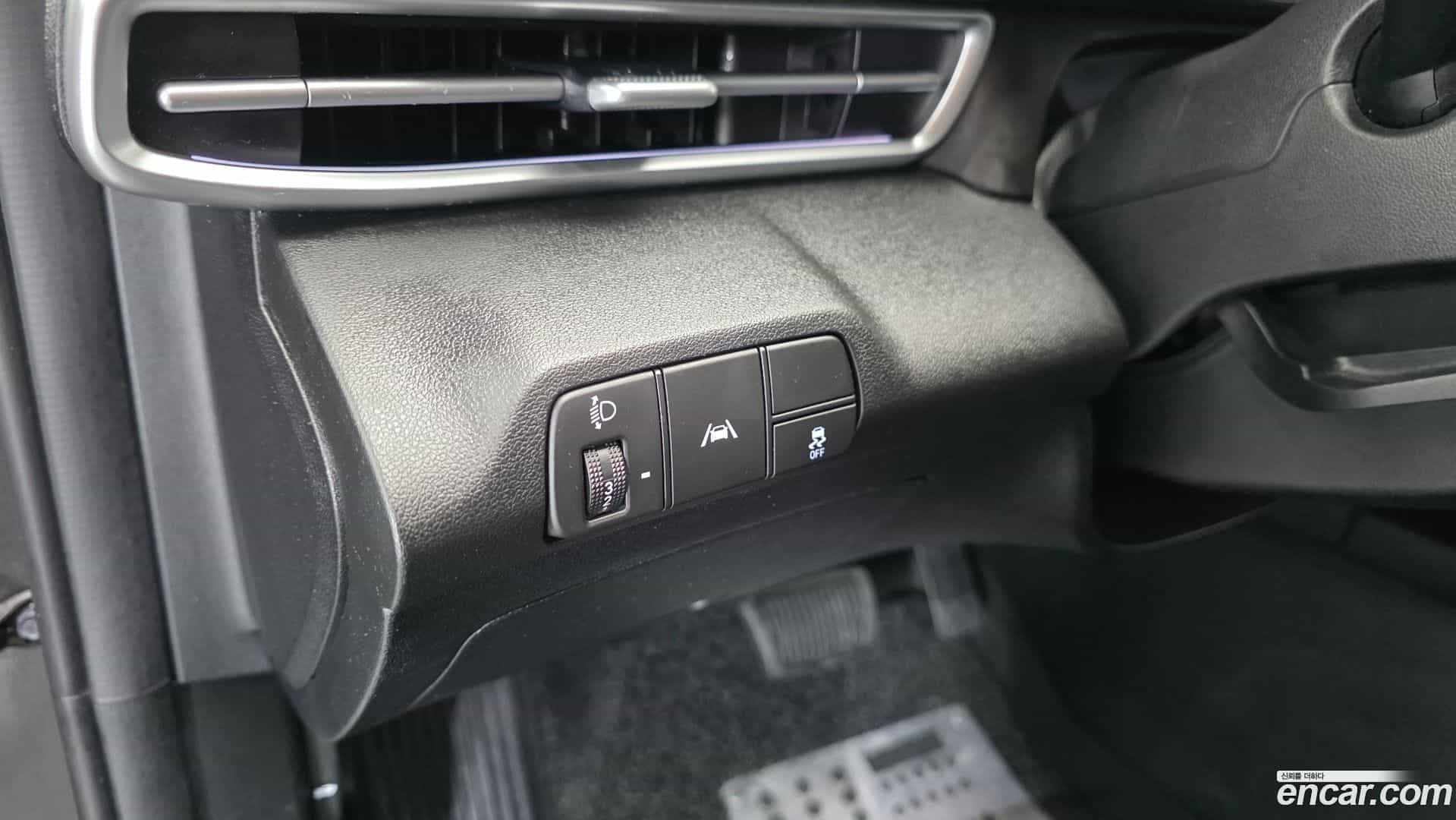 AVANTE Hyundai 2021.11-OPTION-017