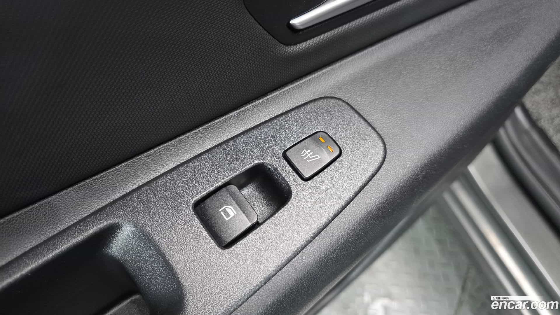 AVANTE Hyundai 2021.11-OPTION-023