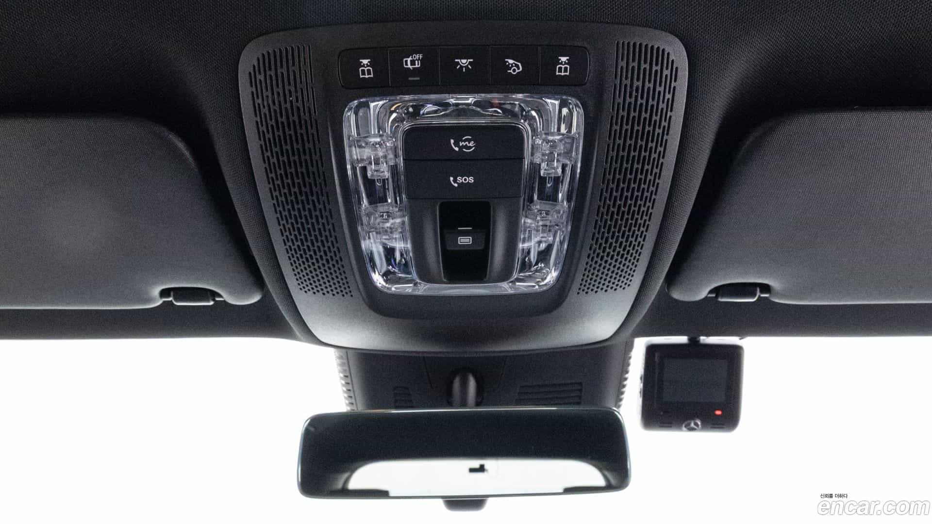 GLA-Class Mercedes-Benz 2025.5-OPTION-018
