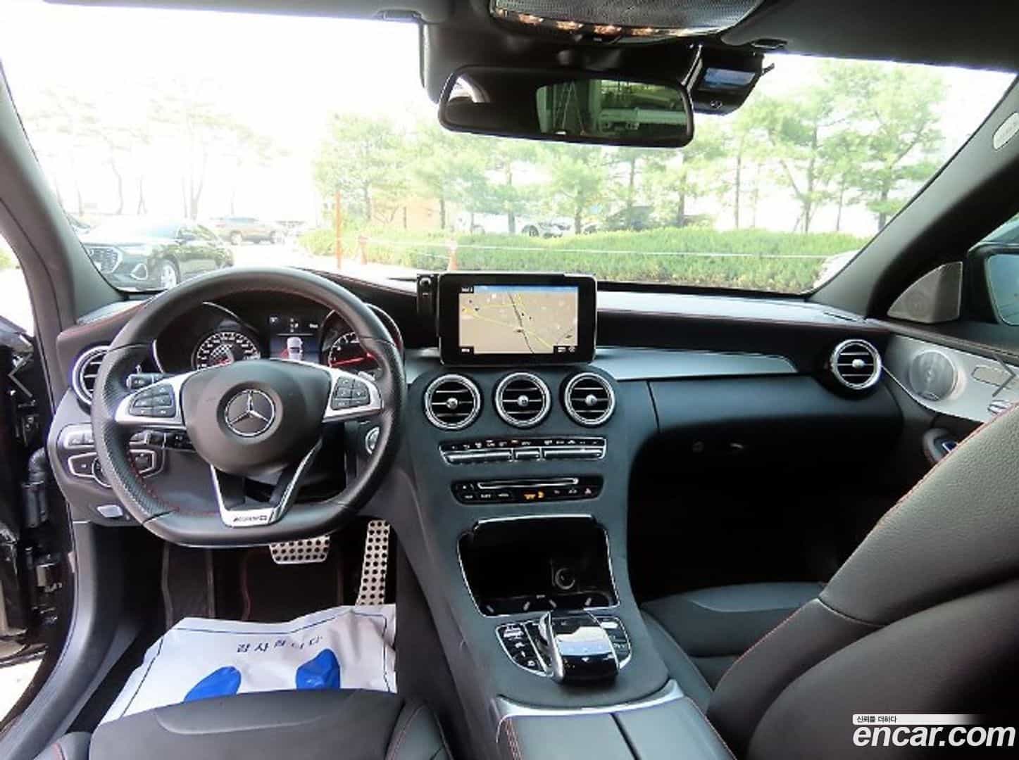 C-Class Mercedes-Benz 2018.3-OUTER-006