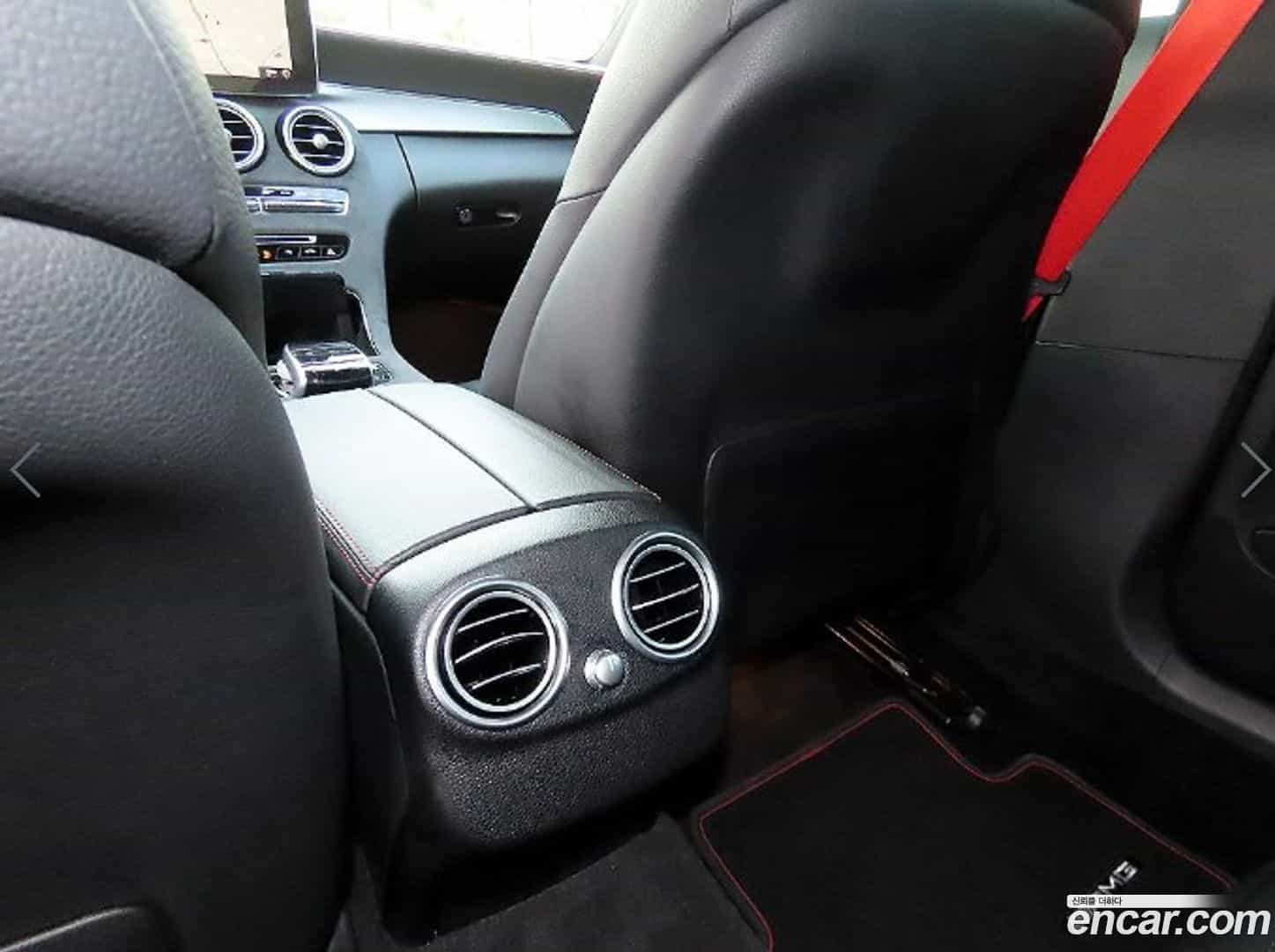 C-Class Mercedes-Benz 2018.3-OPTION-019