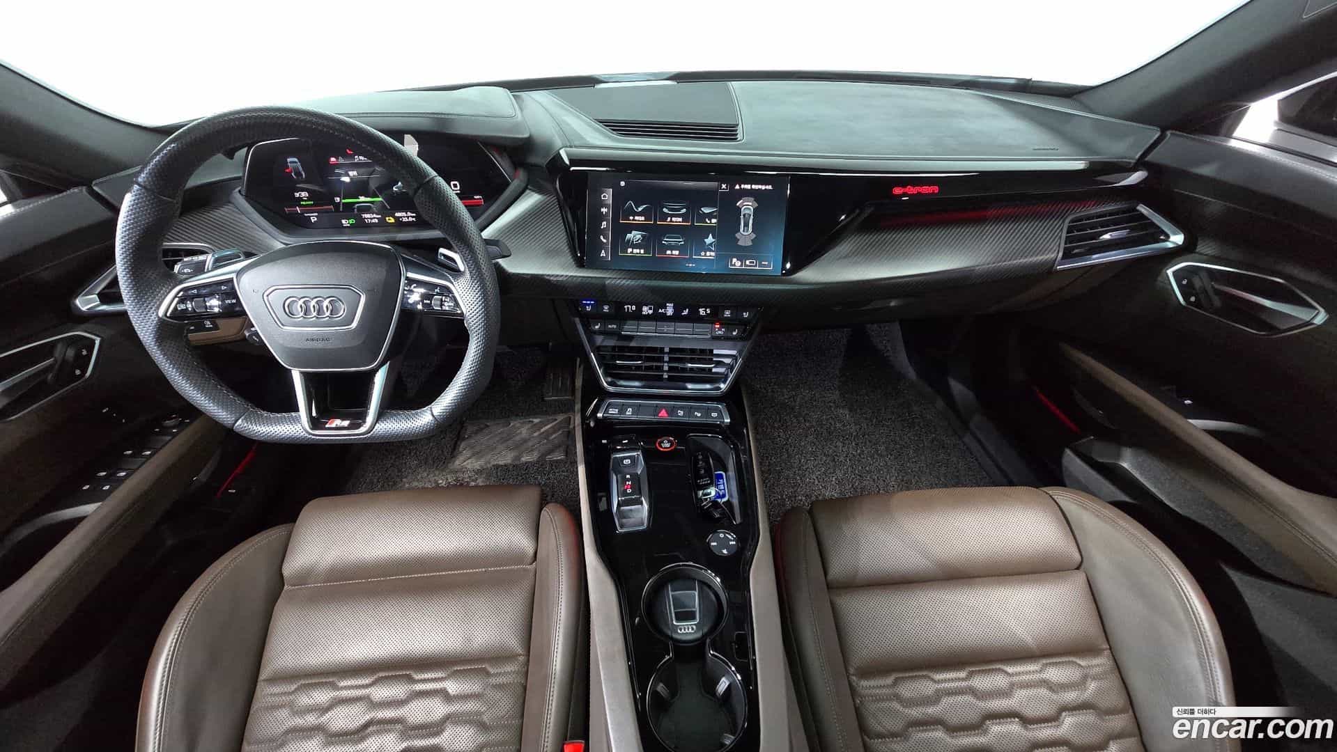 e-tron GT Audi 2022.11-INNER-007