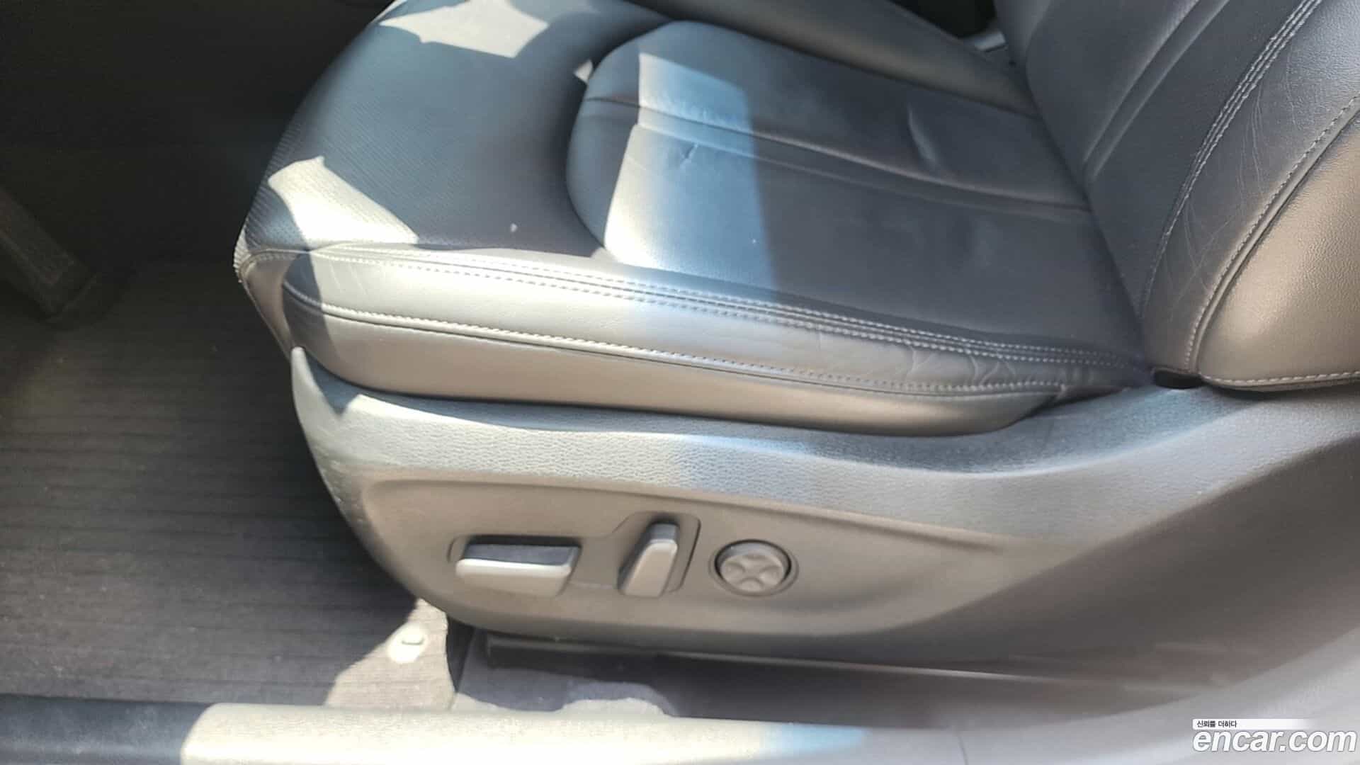 Sonata Hyundai 2016.4-OPTION-015