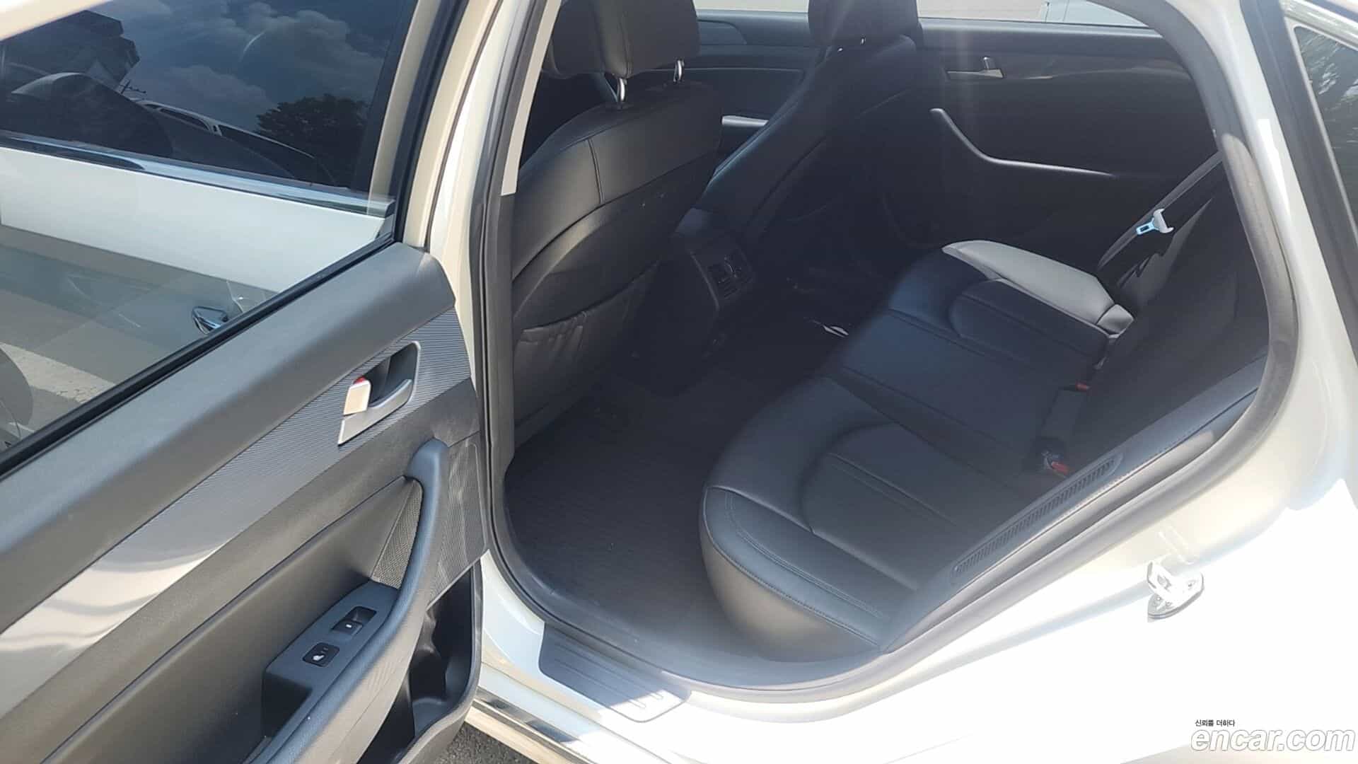Sonata Hyundai 2016.4-OPTION-016