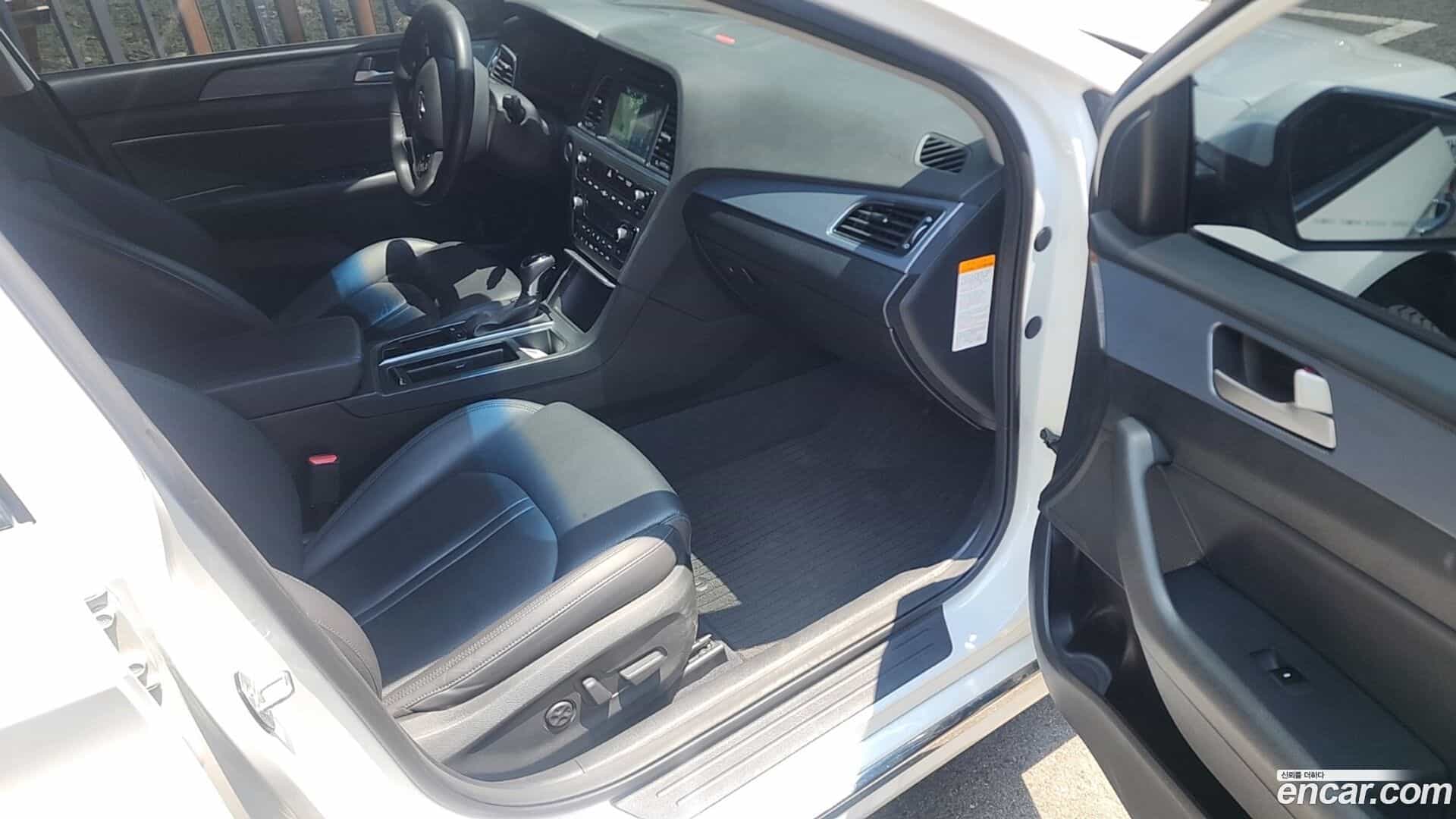 Sonata Hyundai 2016.4-OPTION-018