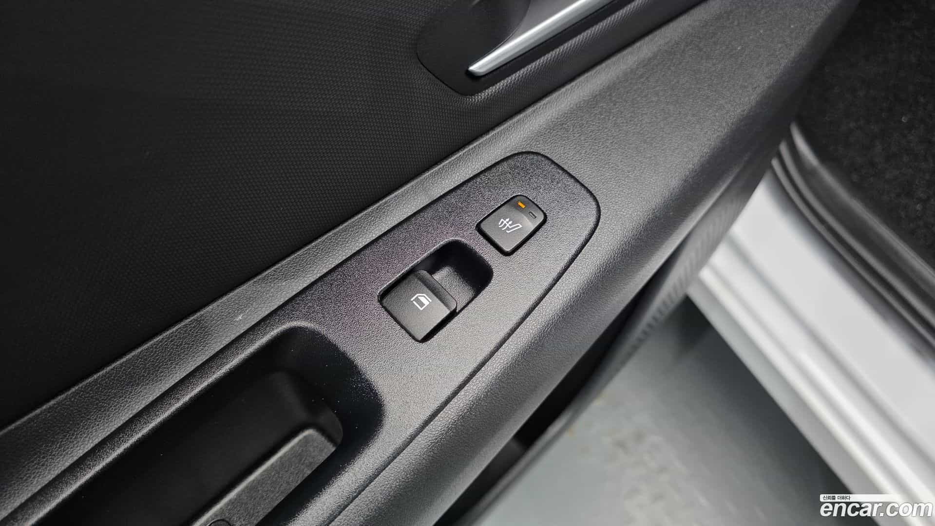 AVANTE Hyundai 2023.4-OPTION-023
