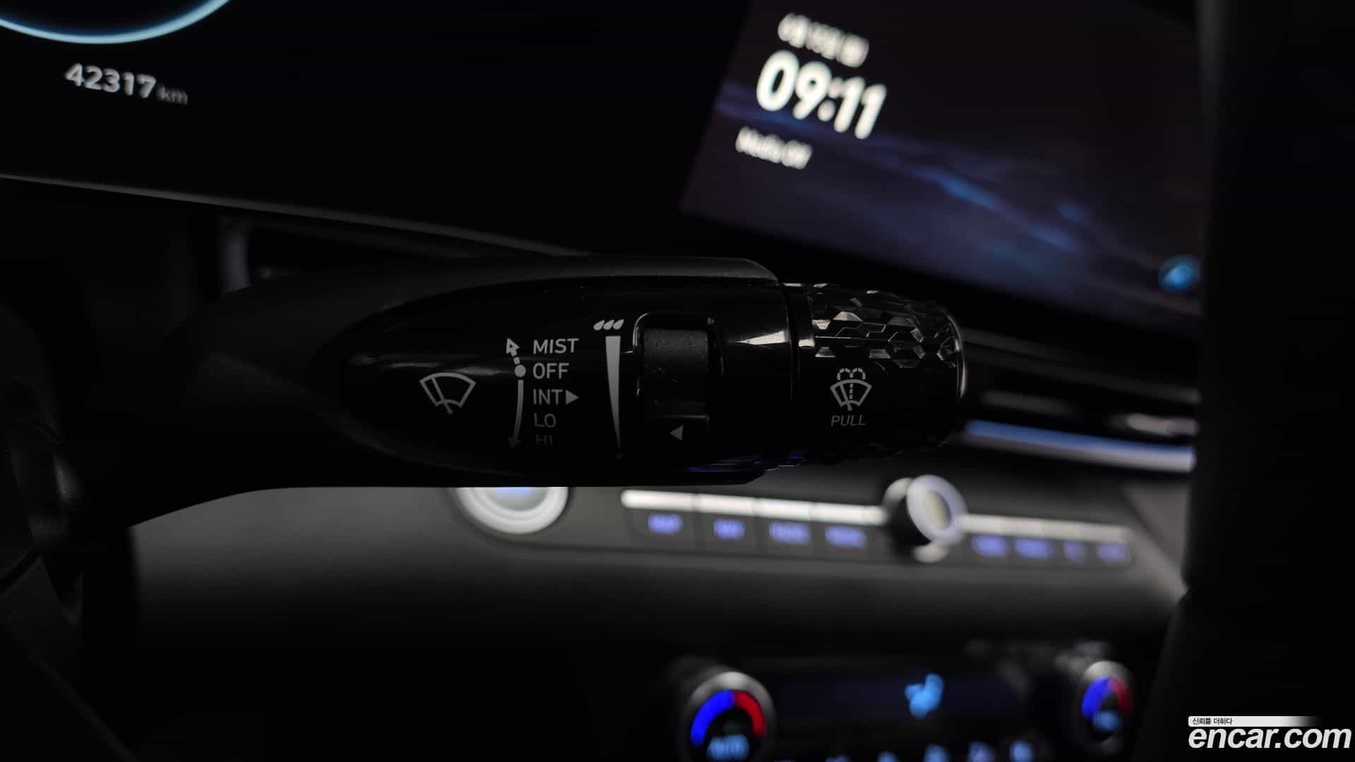 AVANTE Hyundai 2023.4-OPTION-043