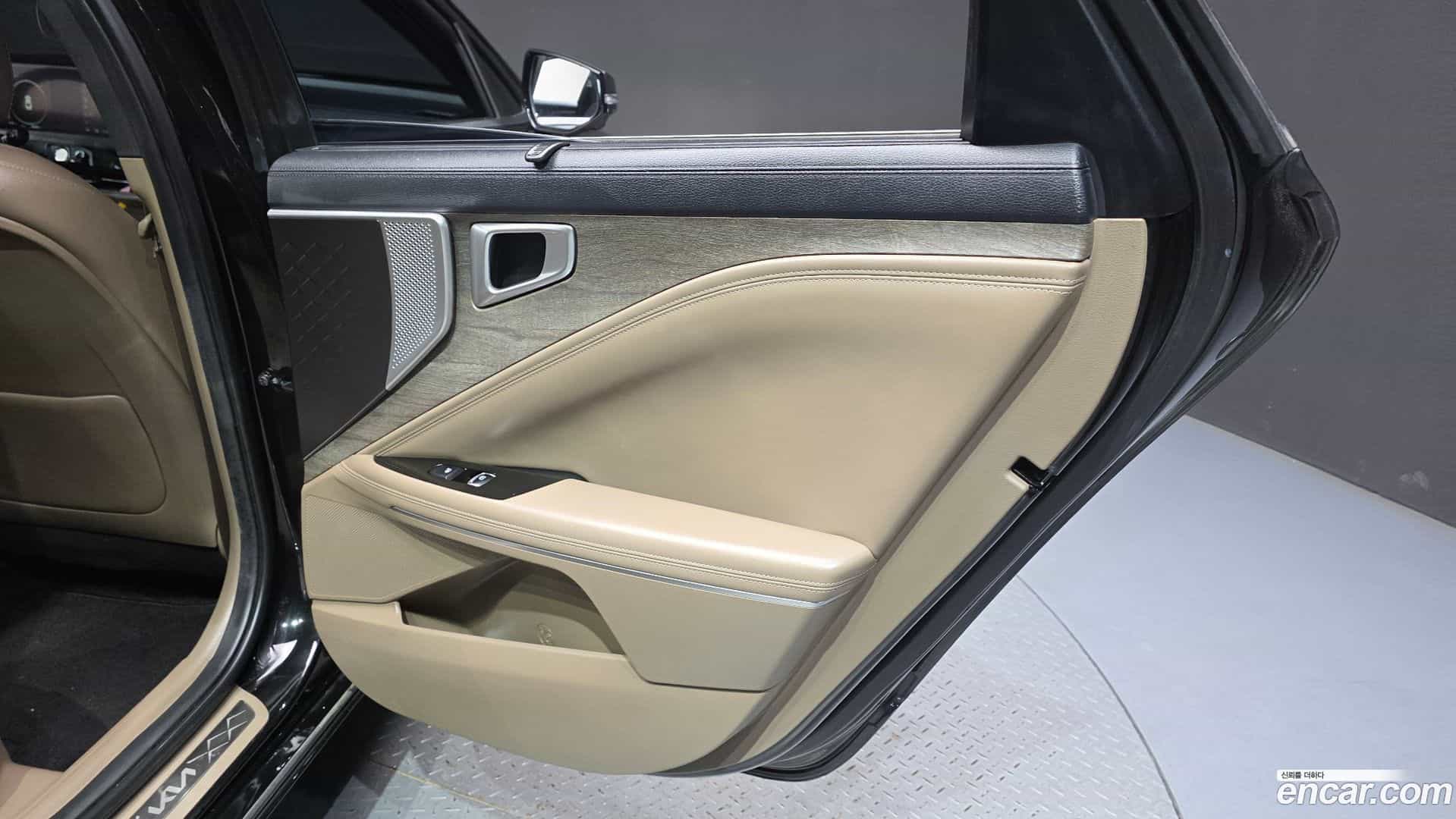 K8 Kia 2023.3-INNER-035