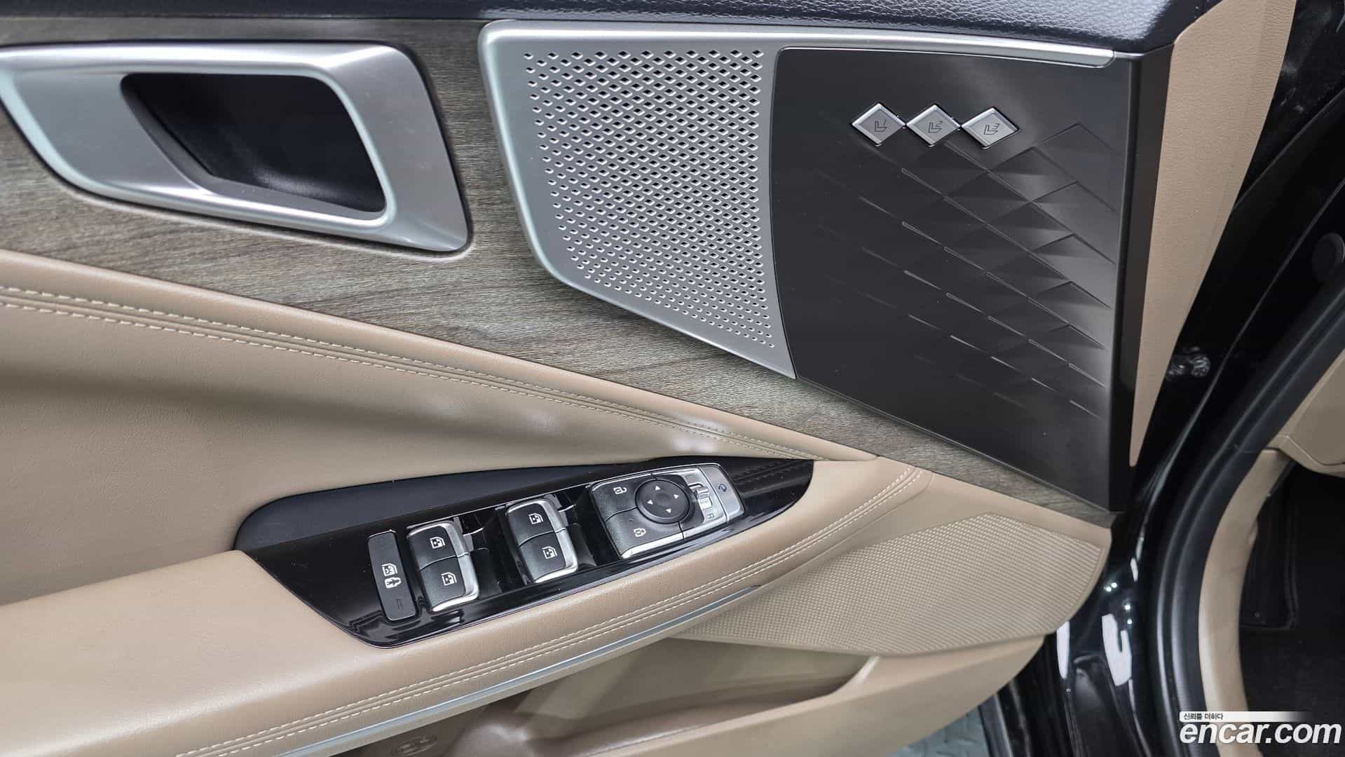 K8 Kia 2023.3-OPTION-042