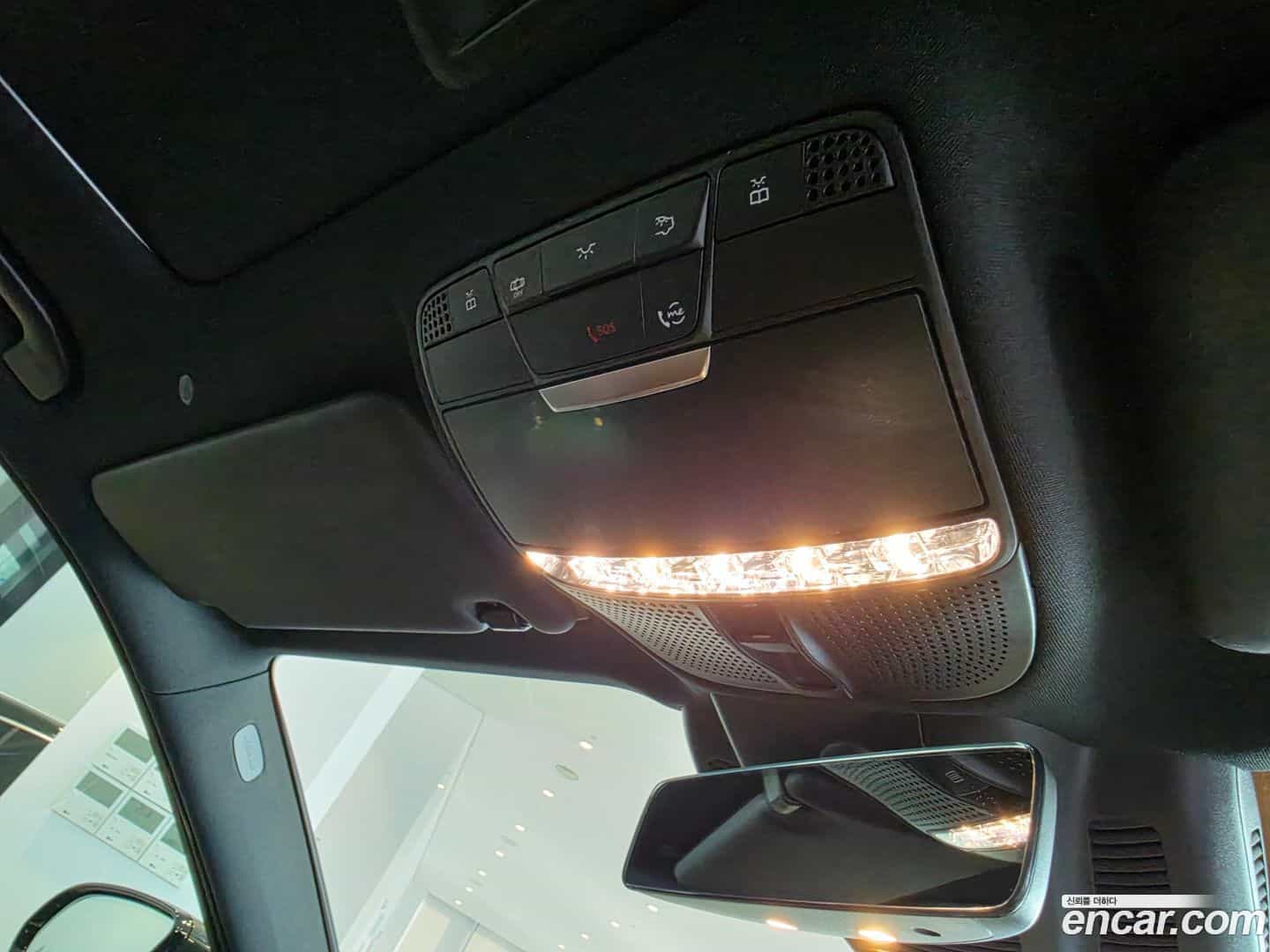 E-Class Mercedes-Benz 2023.9-OPTION-023