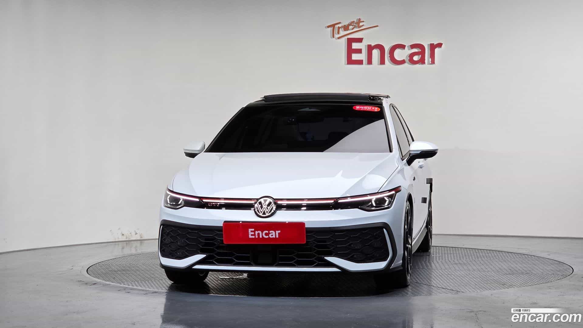 Golf Volkswagen 2025.11-OUTER-003