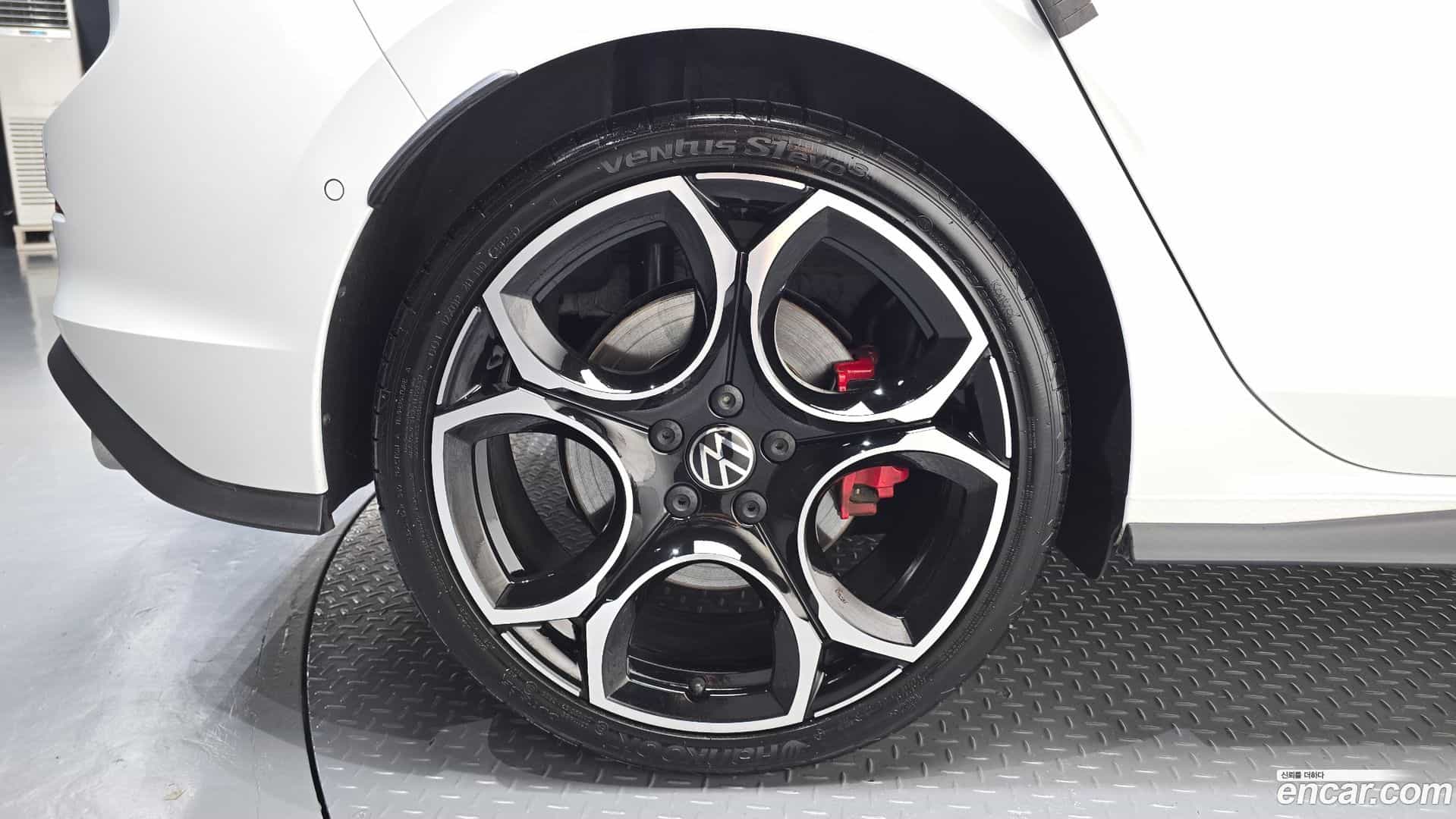 Golf Volkswagen 2025.11-OUTER-005