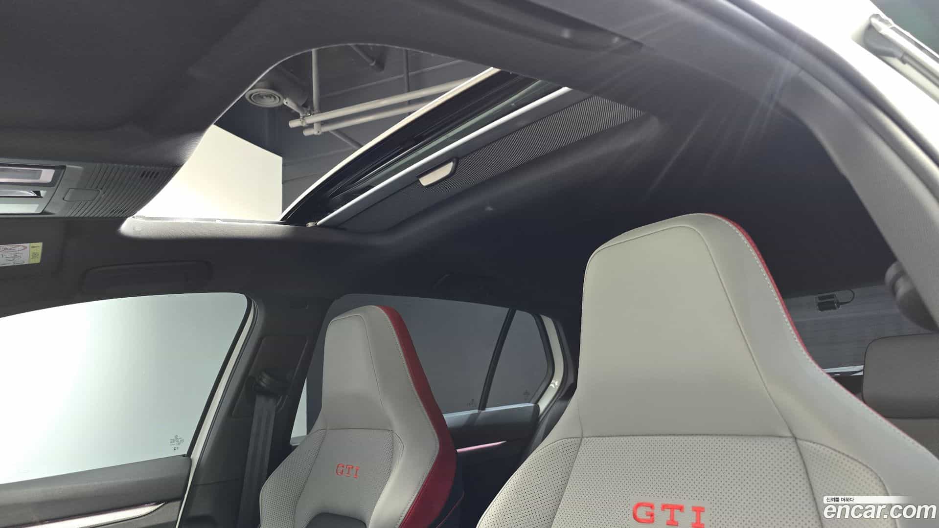 Golf Volkswagen 2025.11-OPTION-021