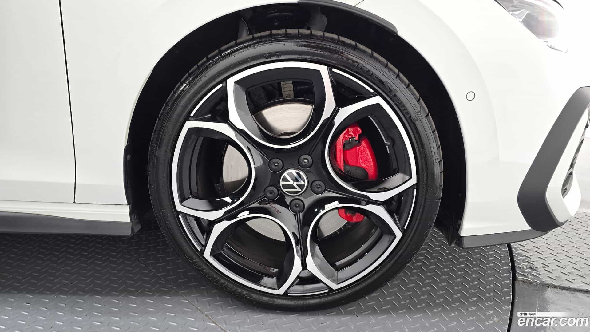 Golf Volkswagen 2025.11-OUTER-031