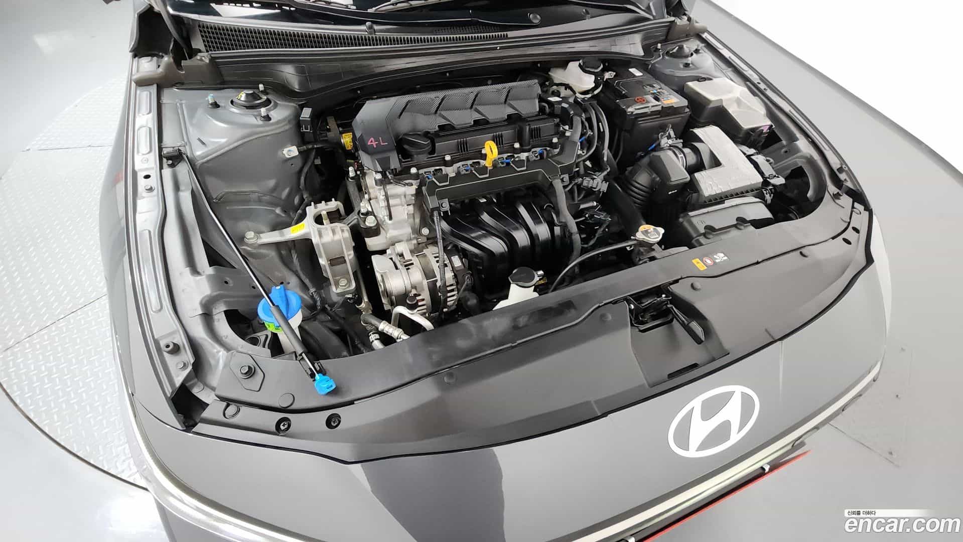 AVANTE Hyundai 2025.1-OUTER-006