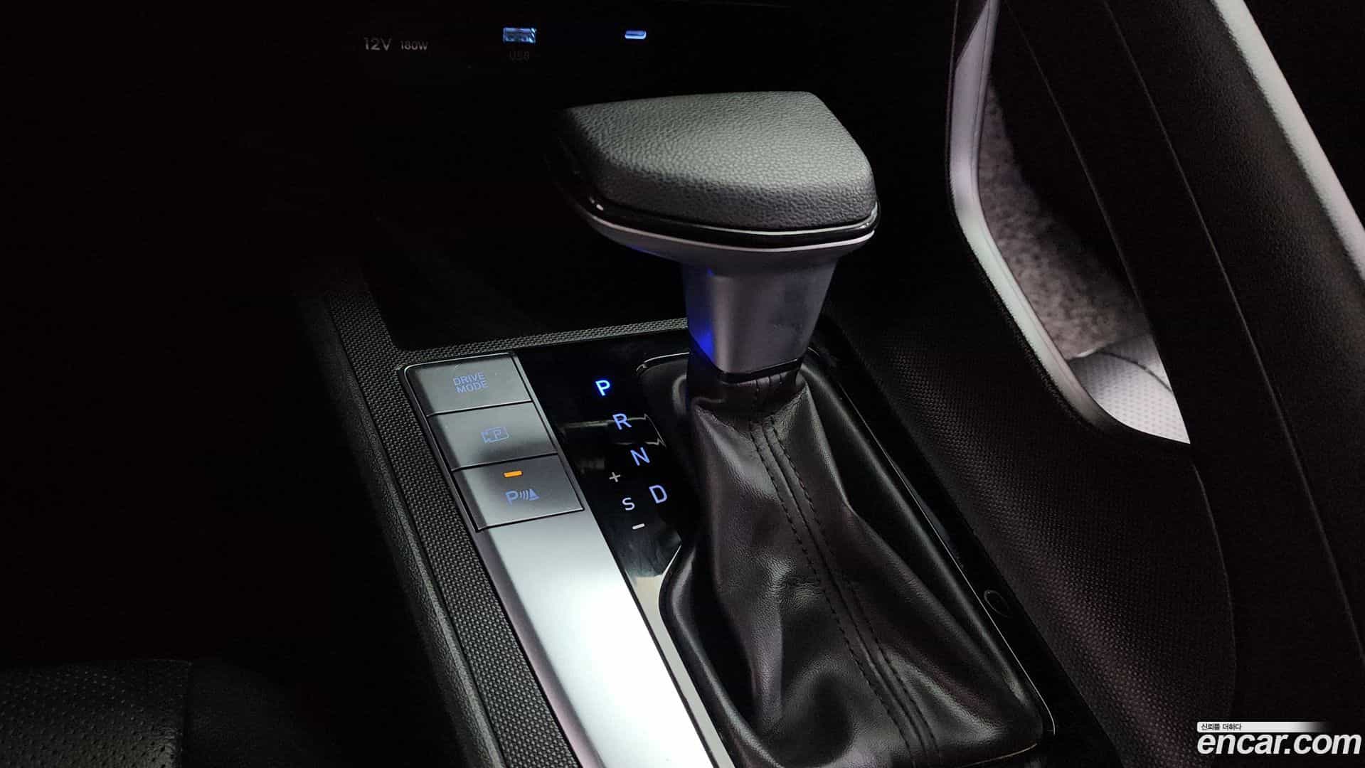 AVANTE Hyundai 2025.1-INNER-009