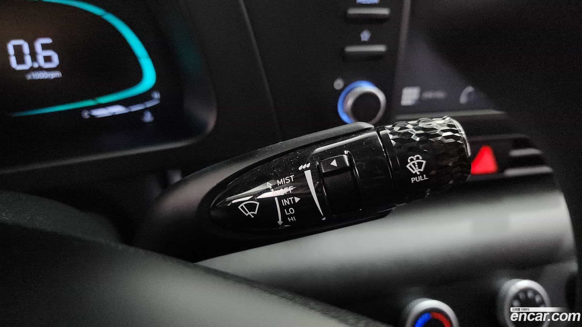 AVANTE Hyundai 2025.1-OPTION-024