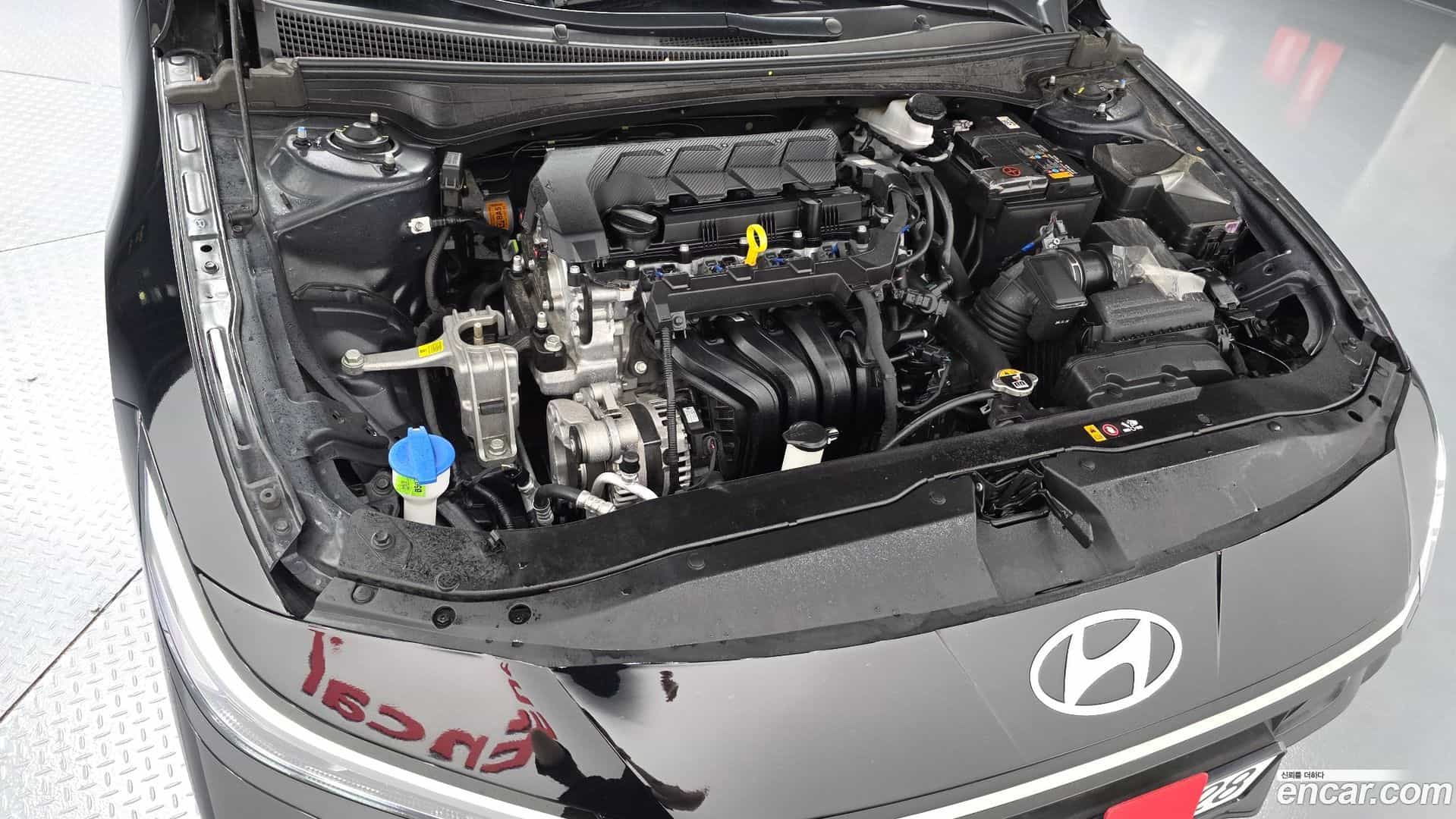 AVANTE Hyundai 2025.0-OUTER-006