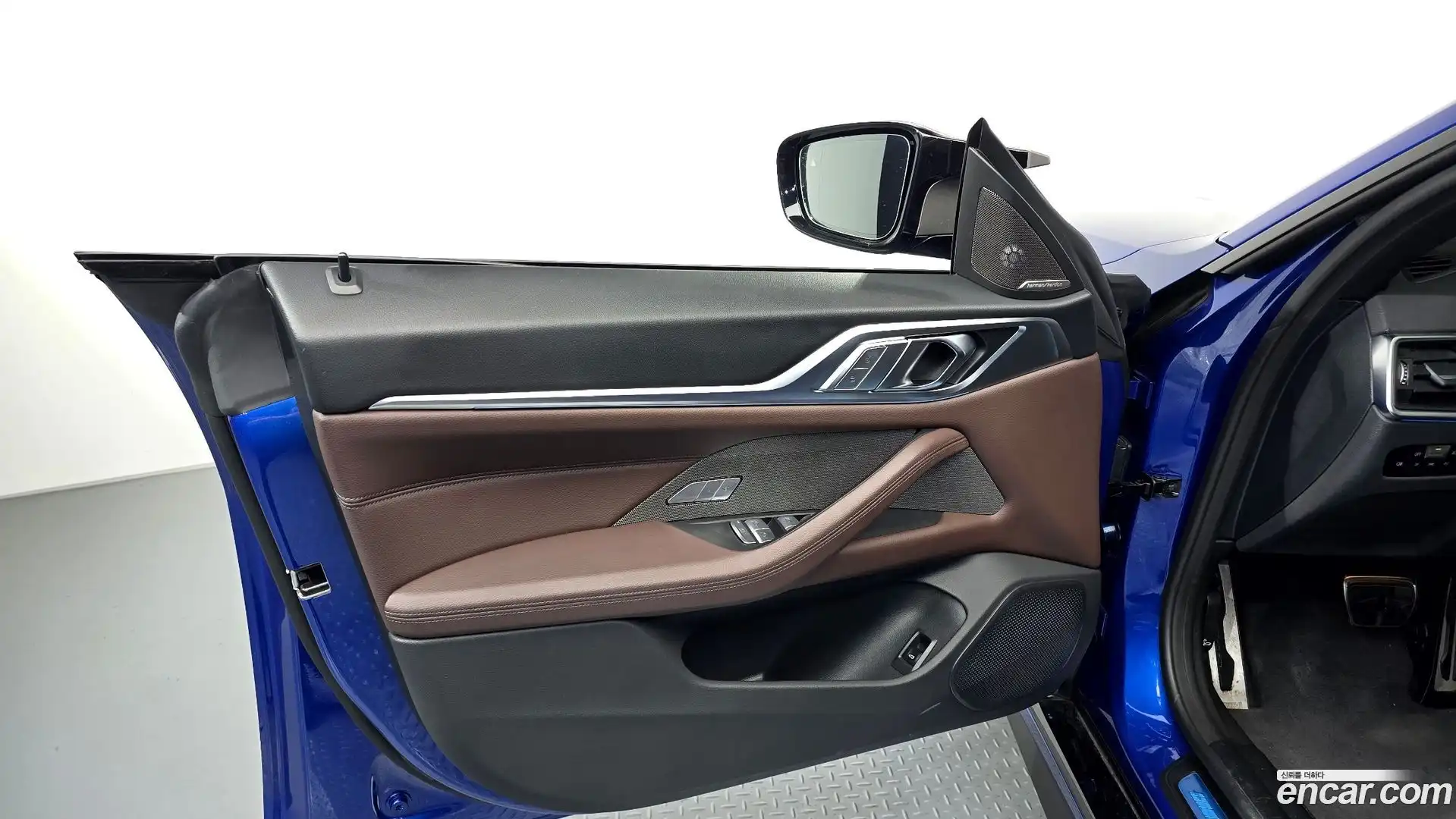i4 BMW 2023.5-INNER-034