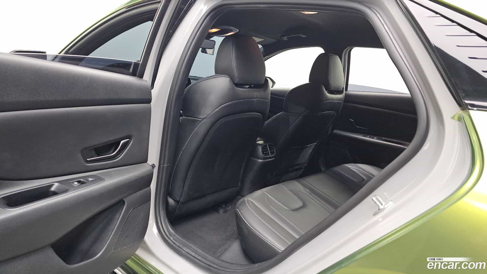 AVANTE Hyundai 2021.8-OPTION-015