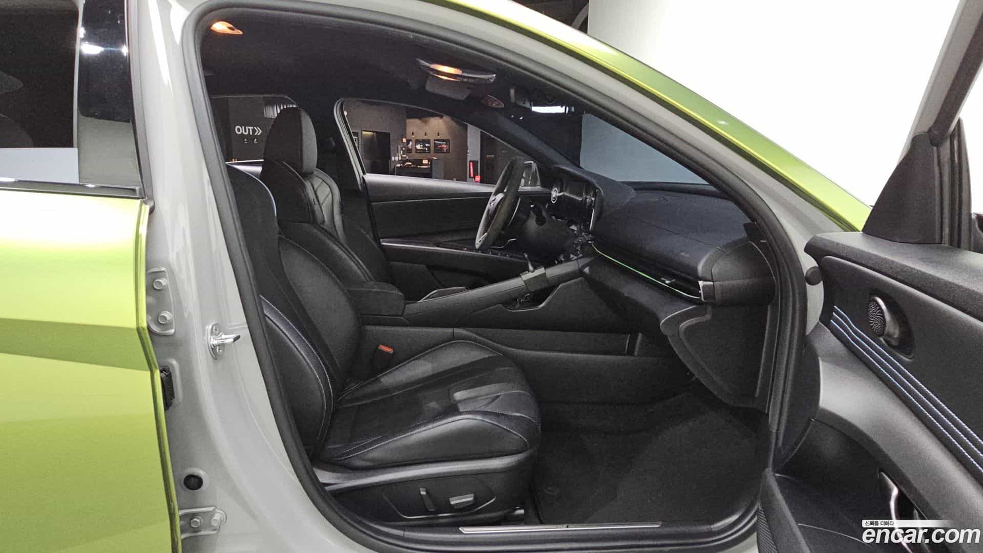 AVANTE Hyundai 2021.8-OPTION-016
