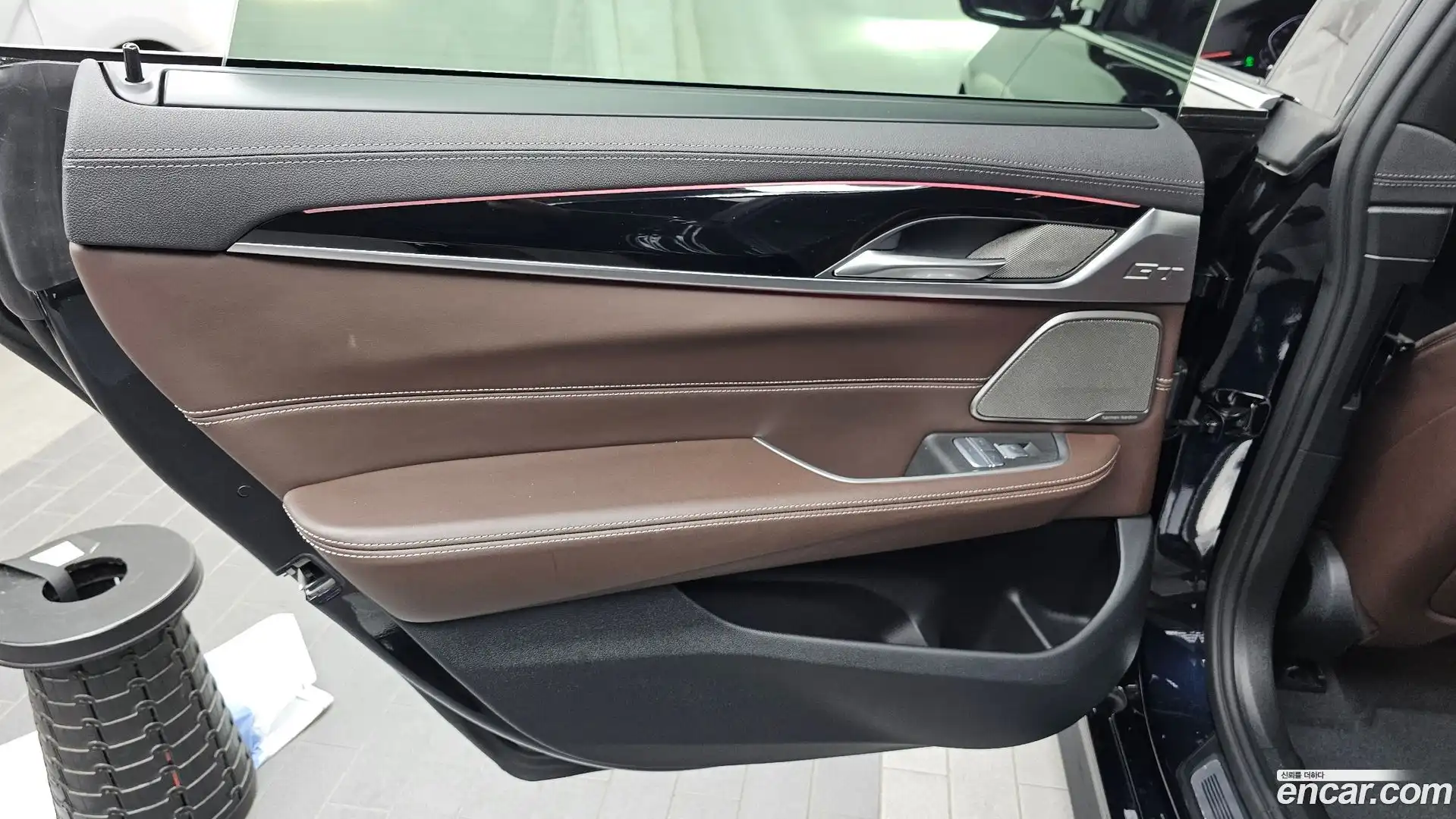 Gran Turismo BMW 2021.11-INNER-035