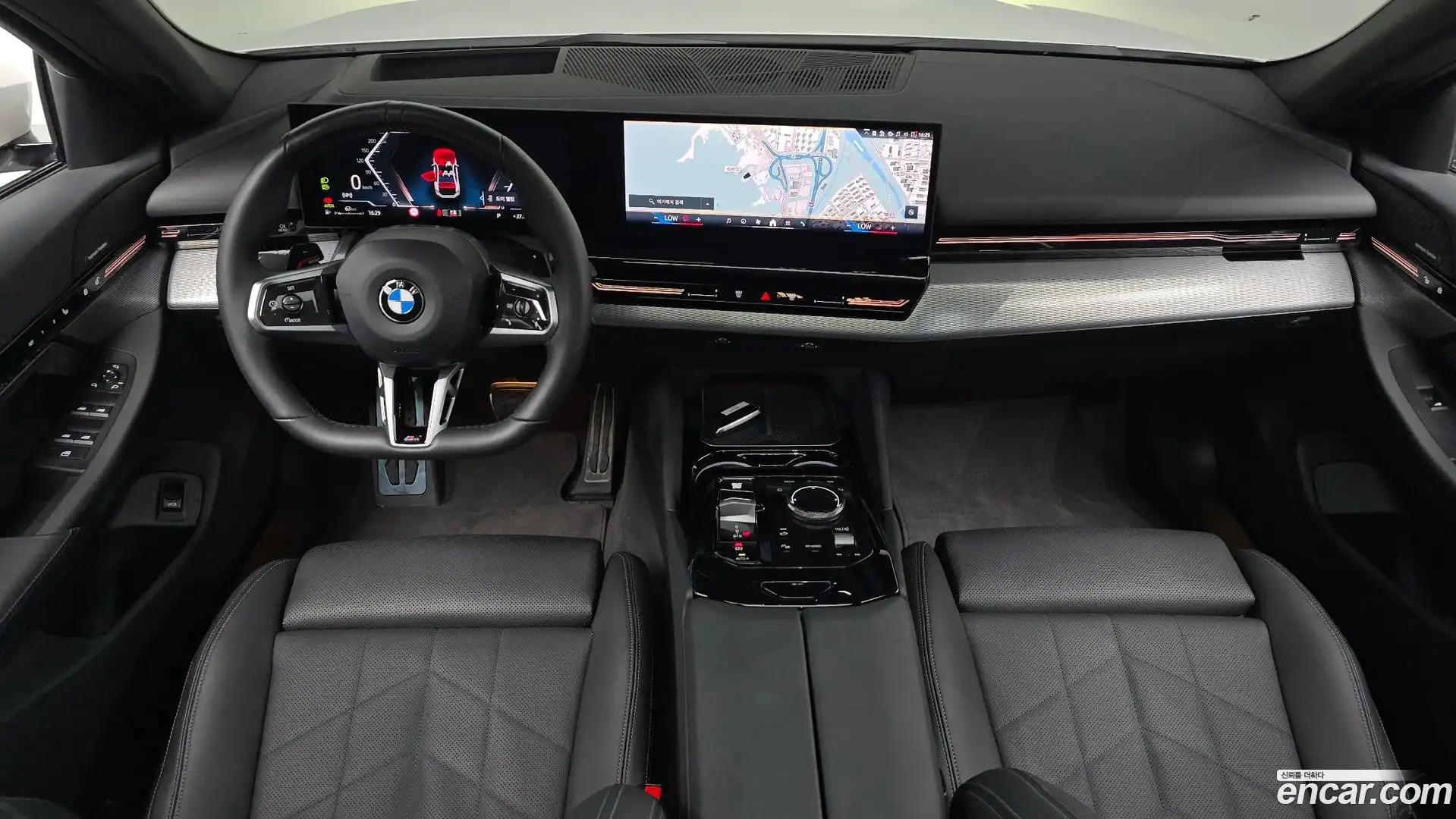 5-Series BMW 2023.10-INNER-007