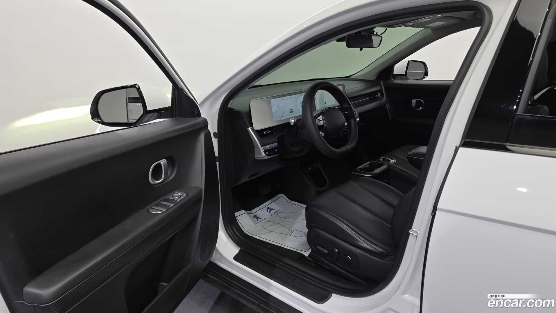 Ioniq5 Hyundai 2021.10-INNER-010