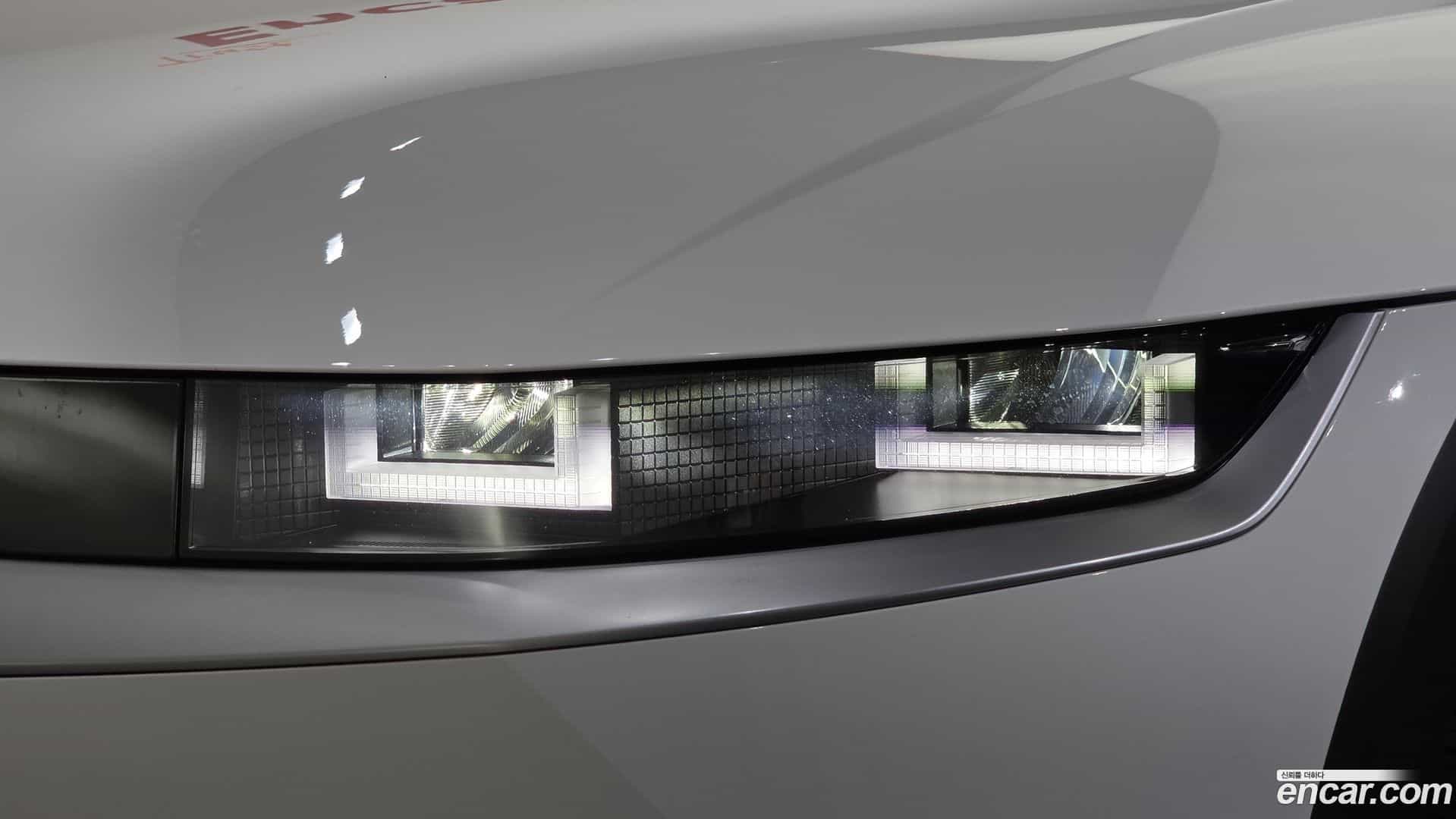 Ioniq5 Hyundai 2021.10-OUTER-032
