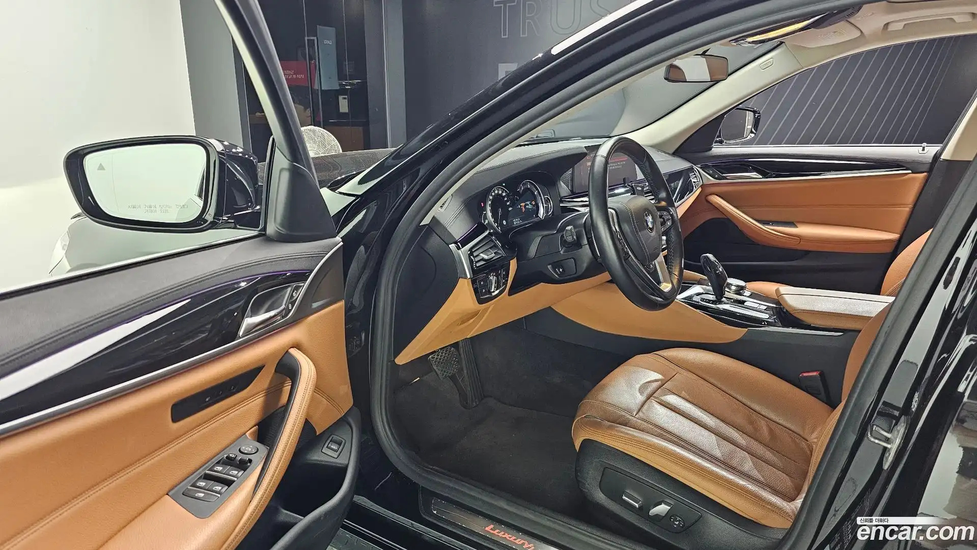 5-Series BMW 2018.2-INNER-010