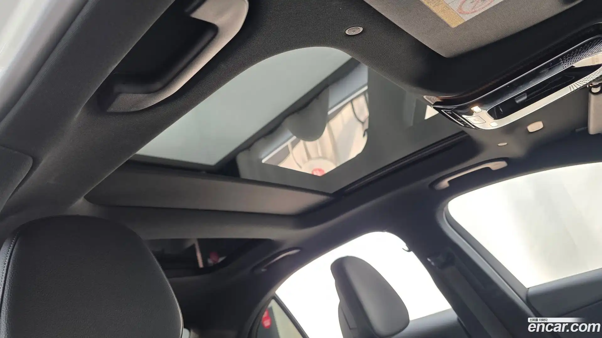 C-Class Mercedes-Benz 2023.11-OPTION-020