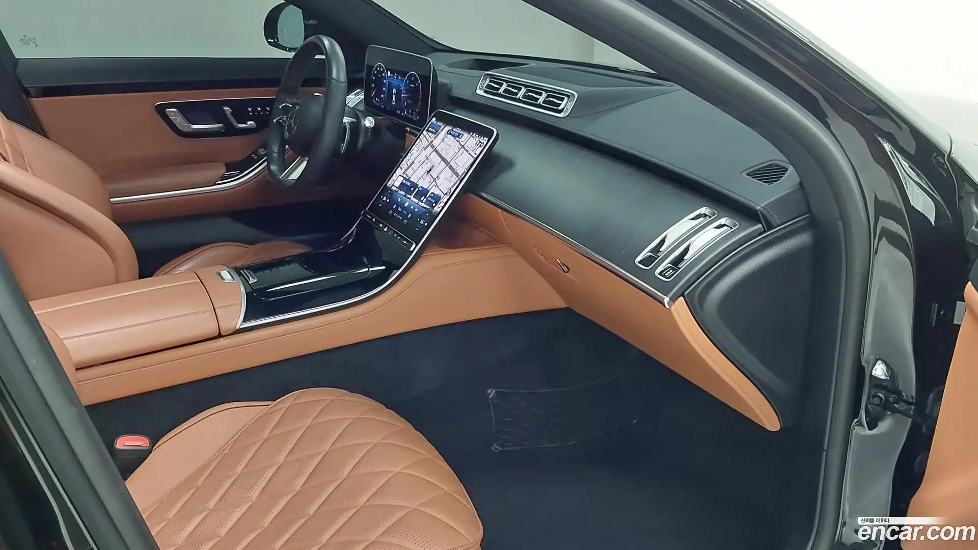 S-Class Mercedes-Benz 2022.0-INNER-009