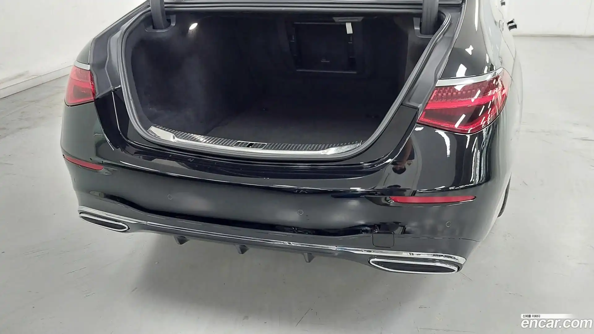 S-Class Mercedes-Benz 2022.0-OPTION-015