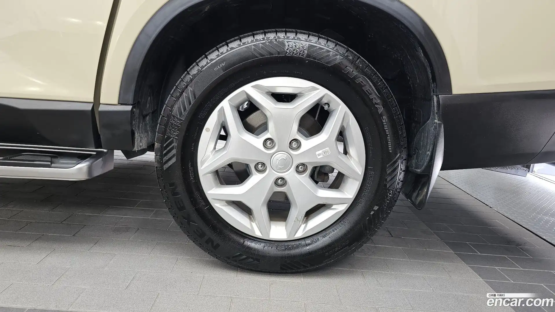 Rexton KG Mobility 2024.2-OUTER-031