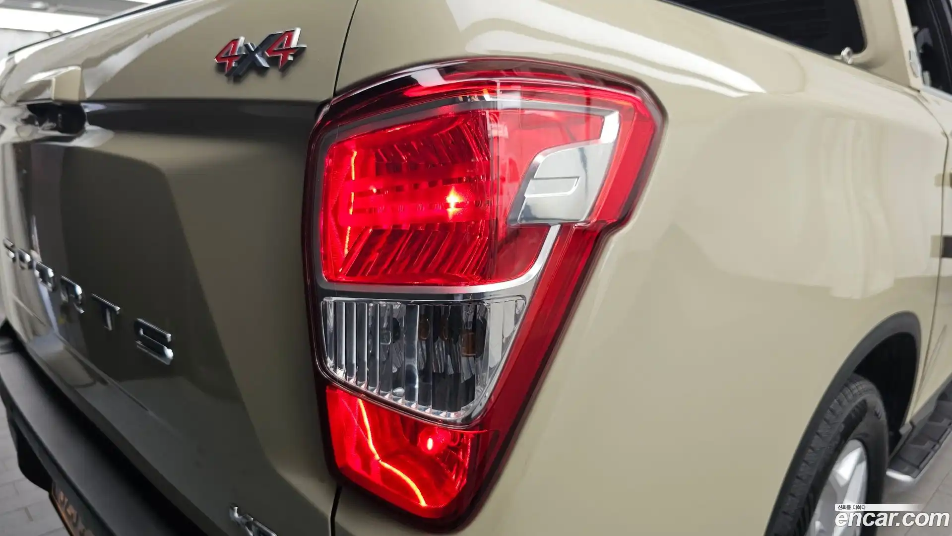 Rexton KG Mobility 2024.2-OUTER-033