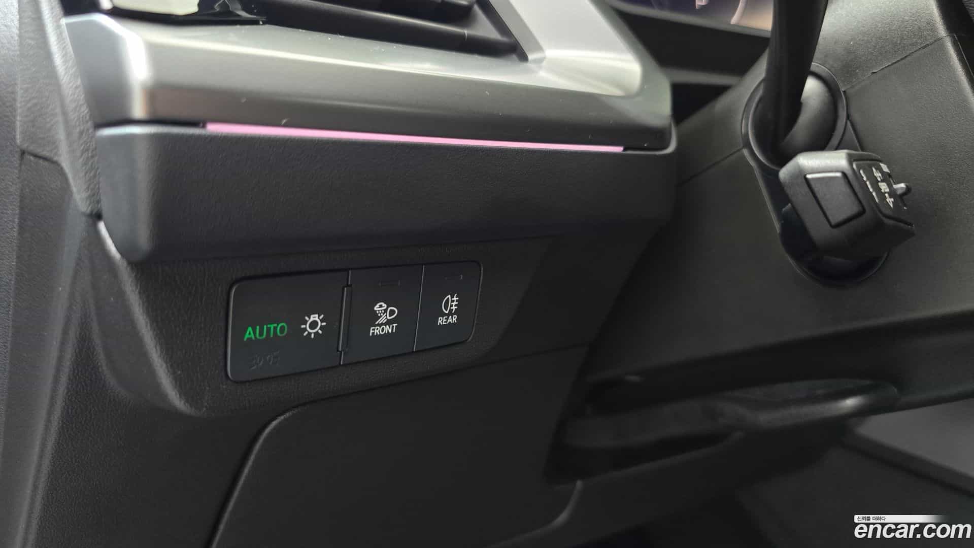 Q4 e-tron Audi 2023.11-OPTION-020