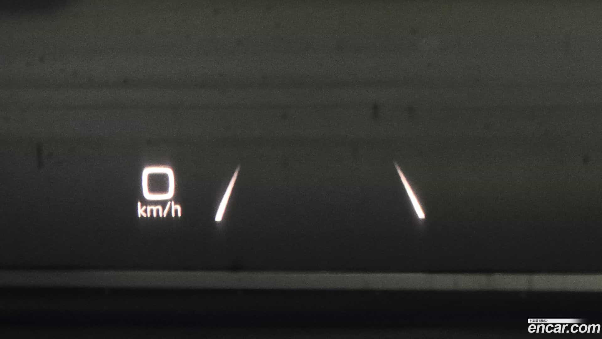 Q4 e-tron Audi 2023.11-OPTION-041
