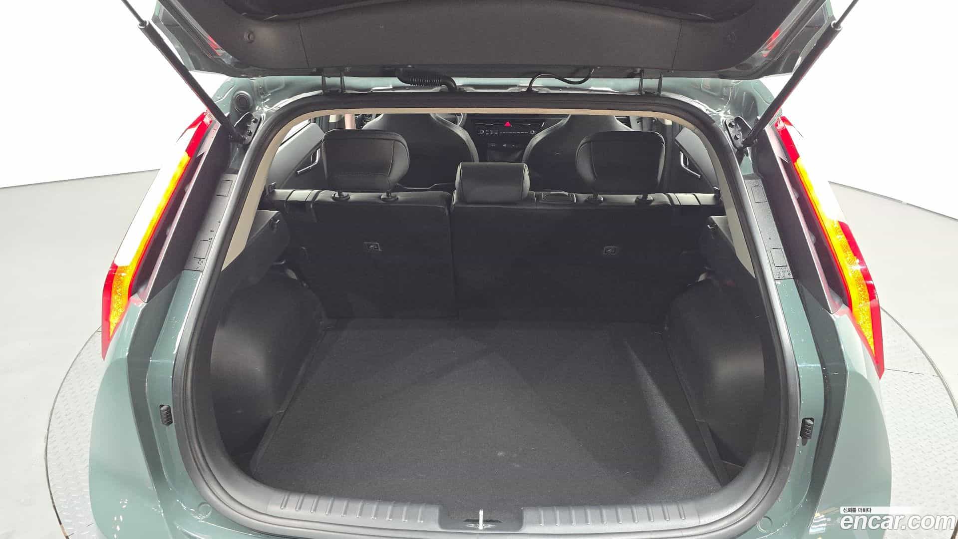 Niro Kia 2022.8-OPTION-024