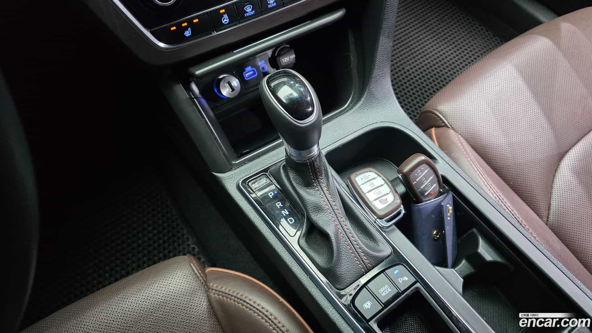 Sonata Hyundai 2017.5-INNER-009