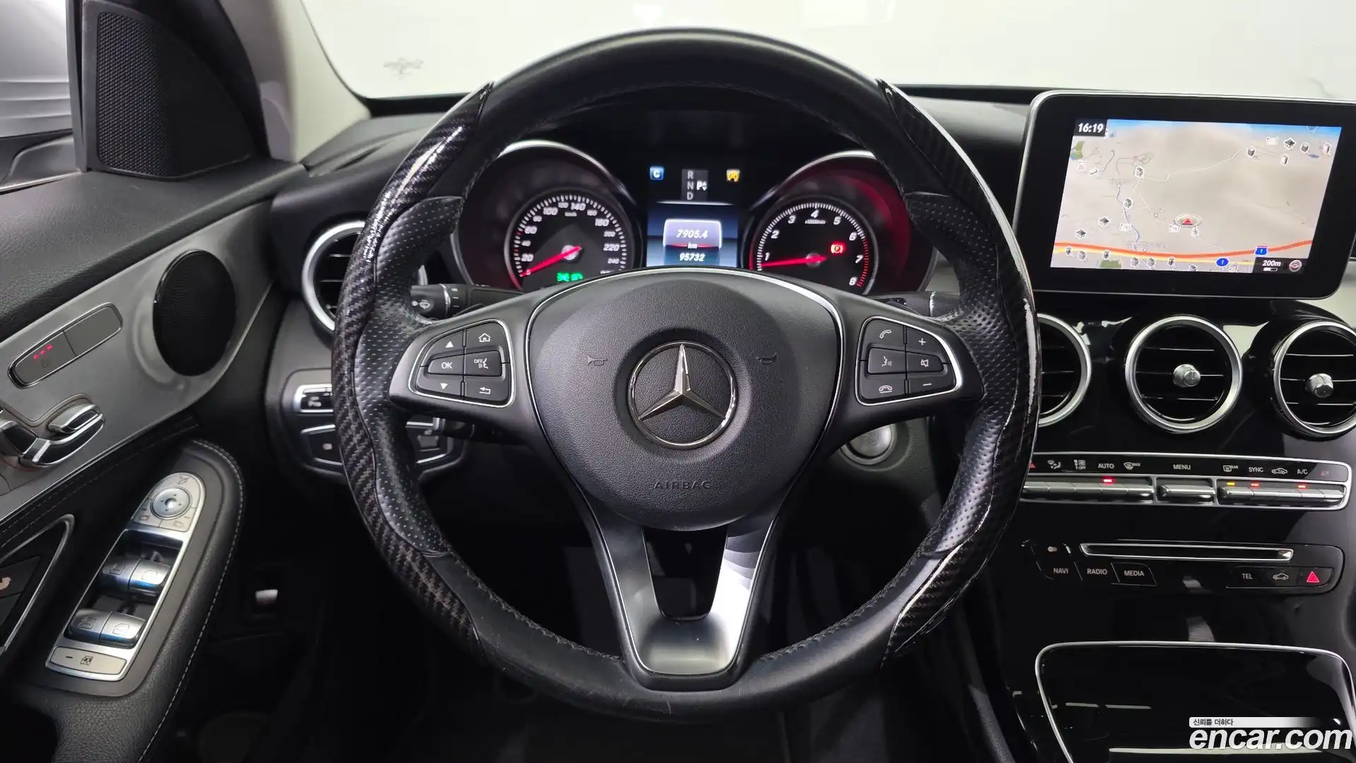 C-Class Mercedes-Benz 2015.7-OPTION-018