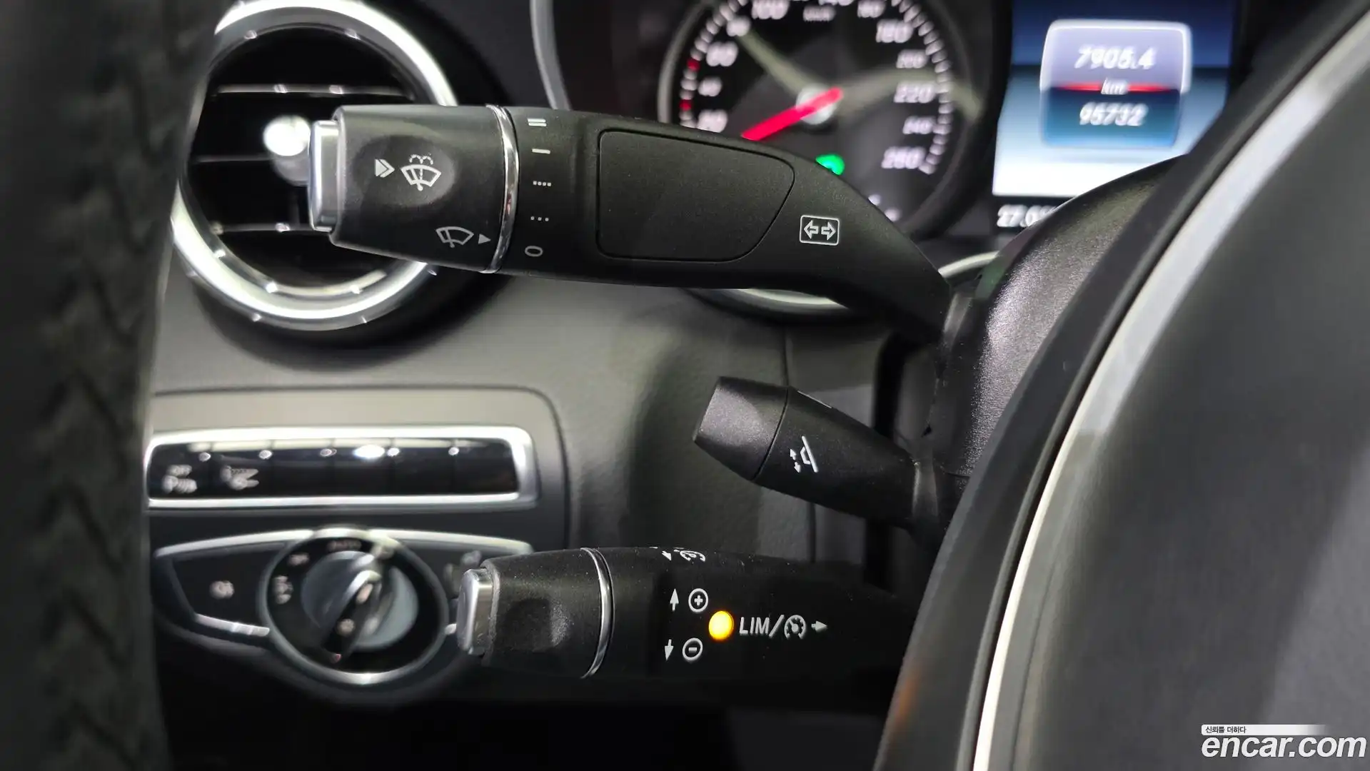 C-Class Mercedes-Benz 2015.7-OPTION-019