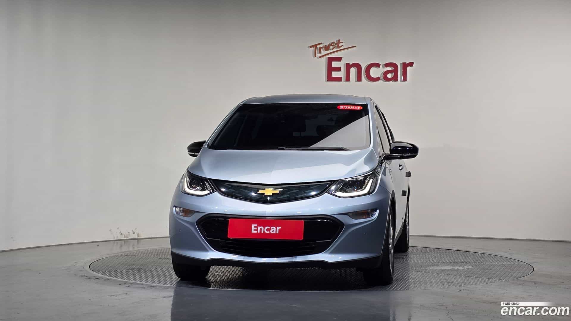 Bolt EV Chevrolet 2018.3-OUTER-003