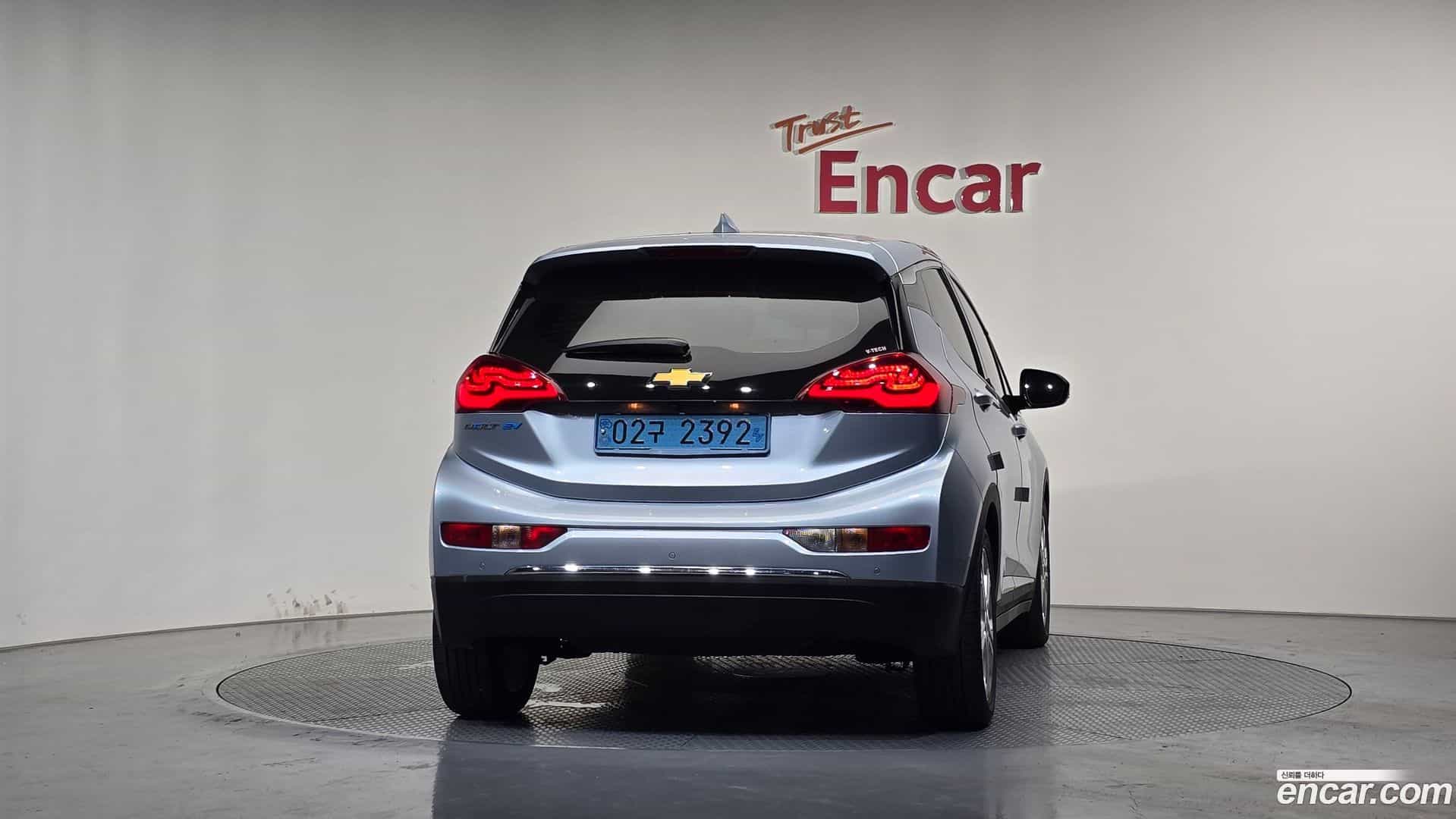 Bolt EV Chevrolet 2018.3-OUTER-004