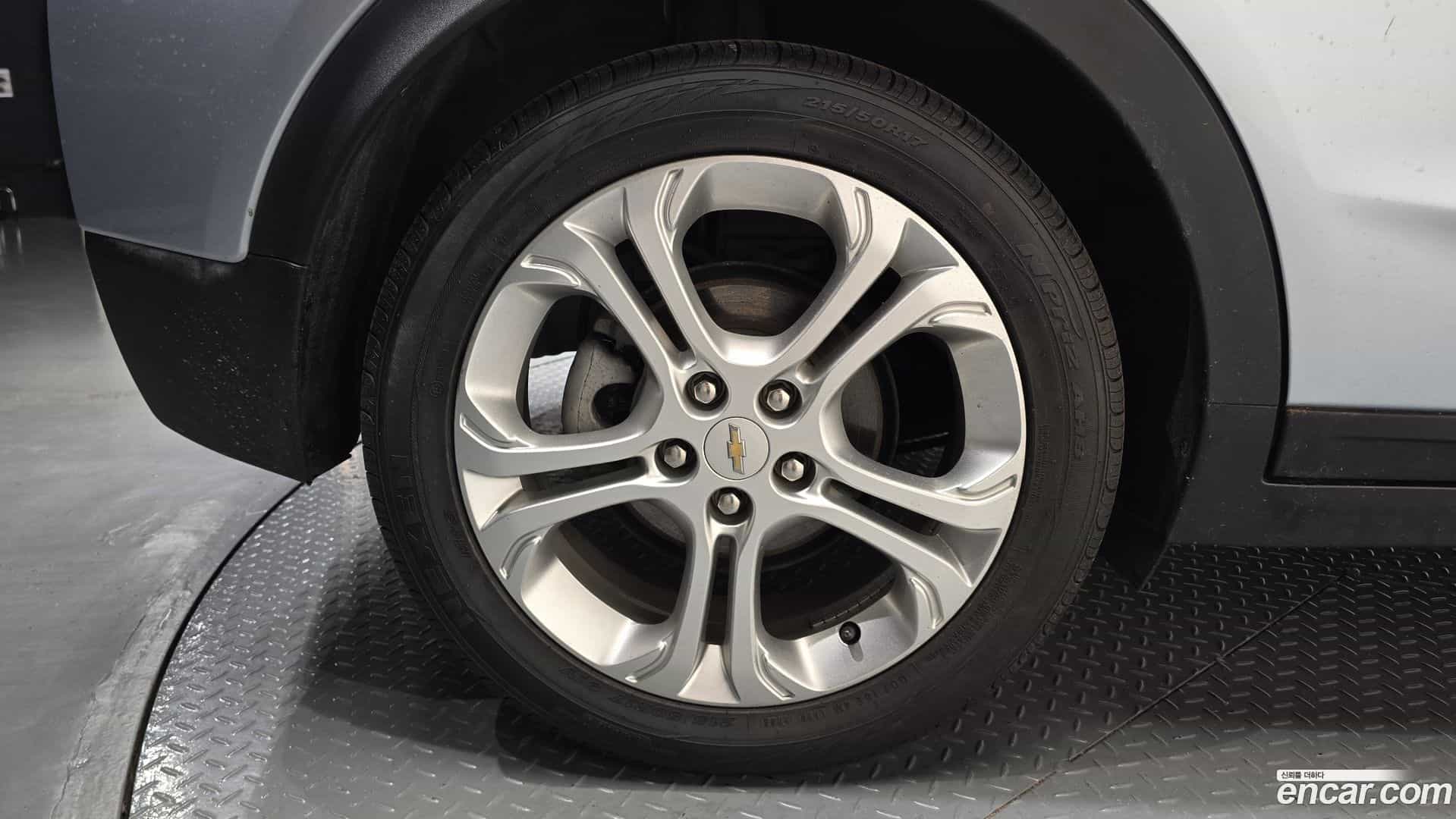 Bolt EV Chevrolet 2018.3-OUTER-005