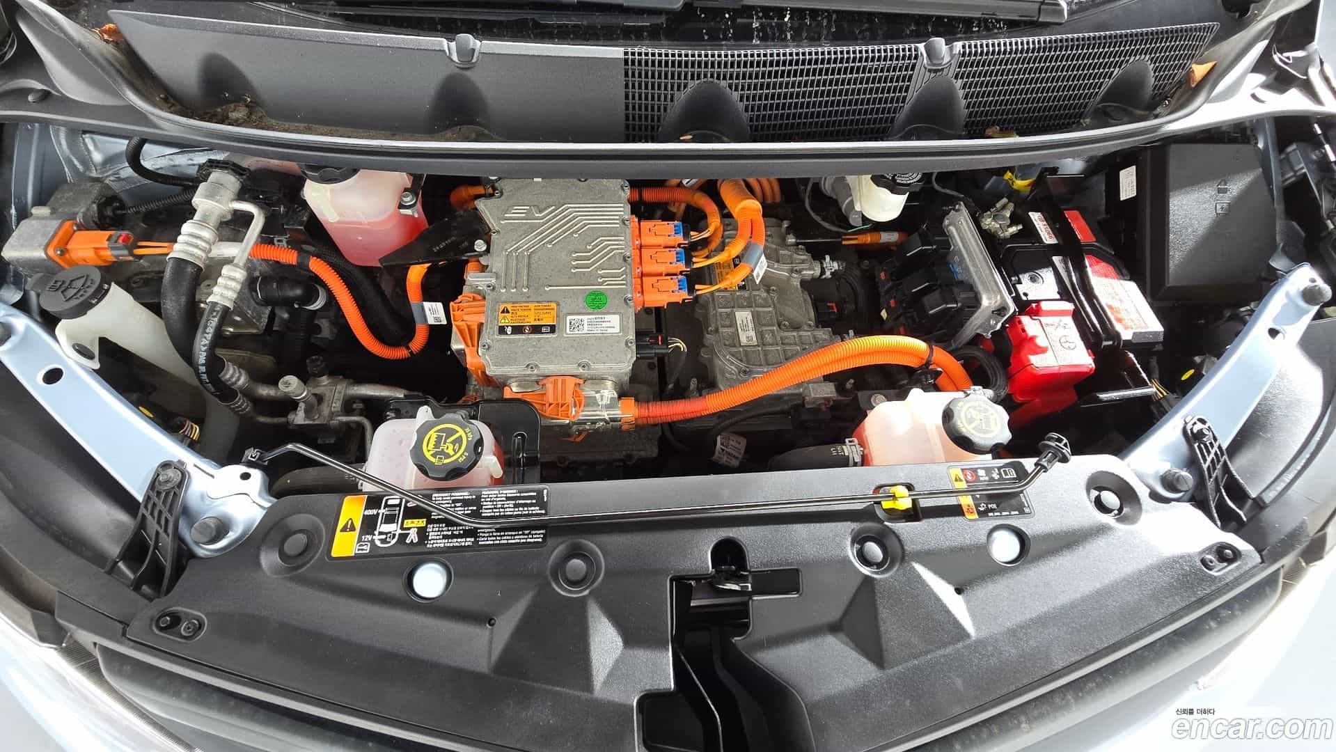 Bolt EV Chevrolet 2018.3-OUTER-006