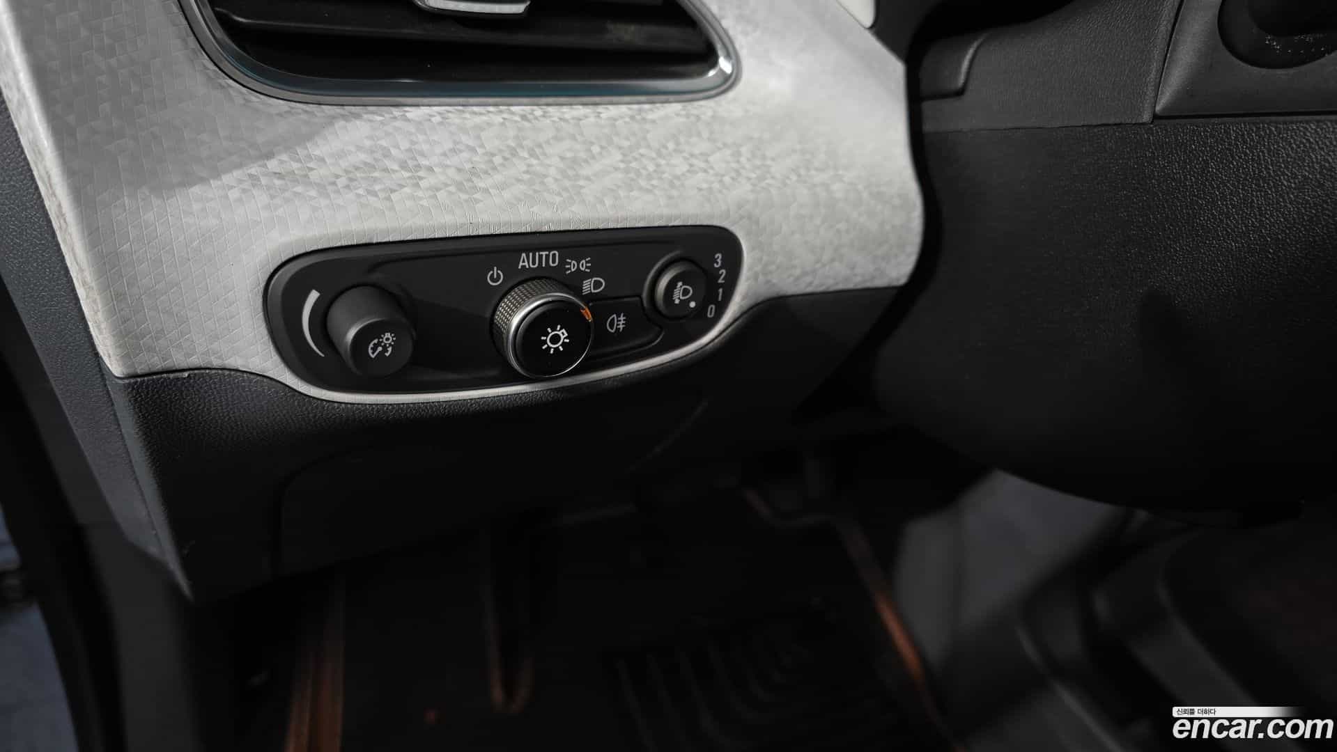Bolt EV Chevrolet 2018.3-OPTION-024