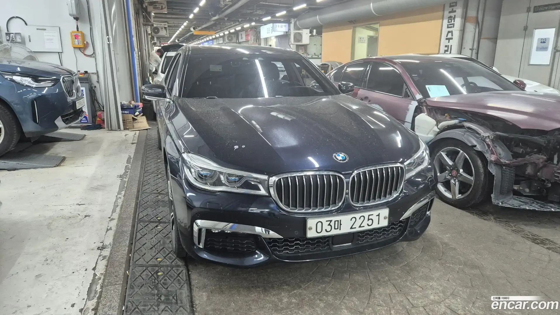 7-Series BMW 2018.6-OUTER-002