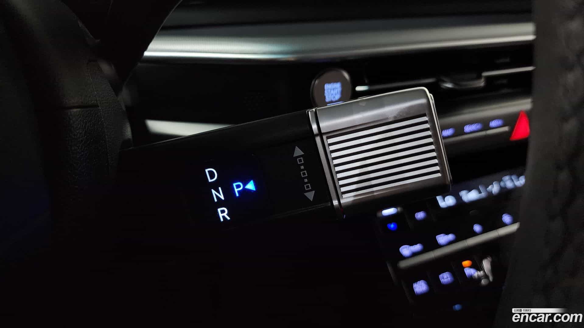 Grandeur Hyundai 2023.1-INNER-009
