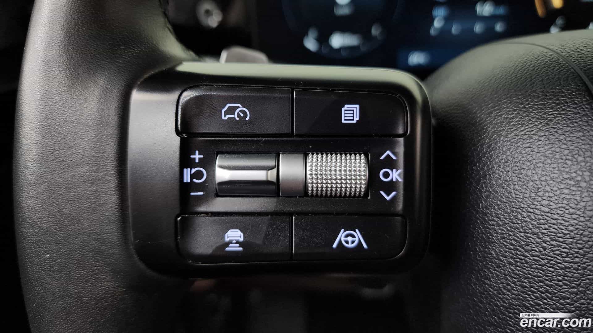 Grandeur Hyundai 2023.1-OPTION-020