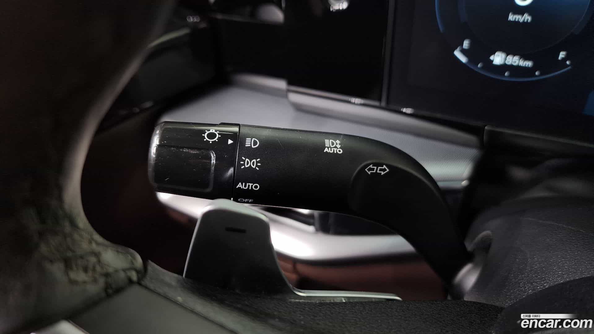 Grandeur Hyundai 2023.1-OPTION-043